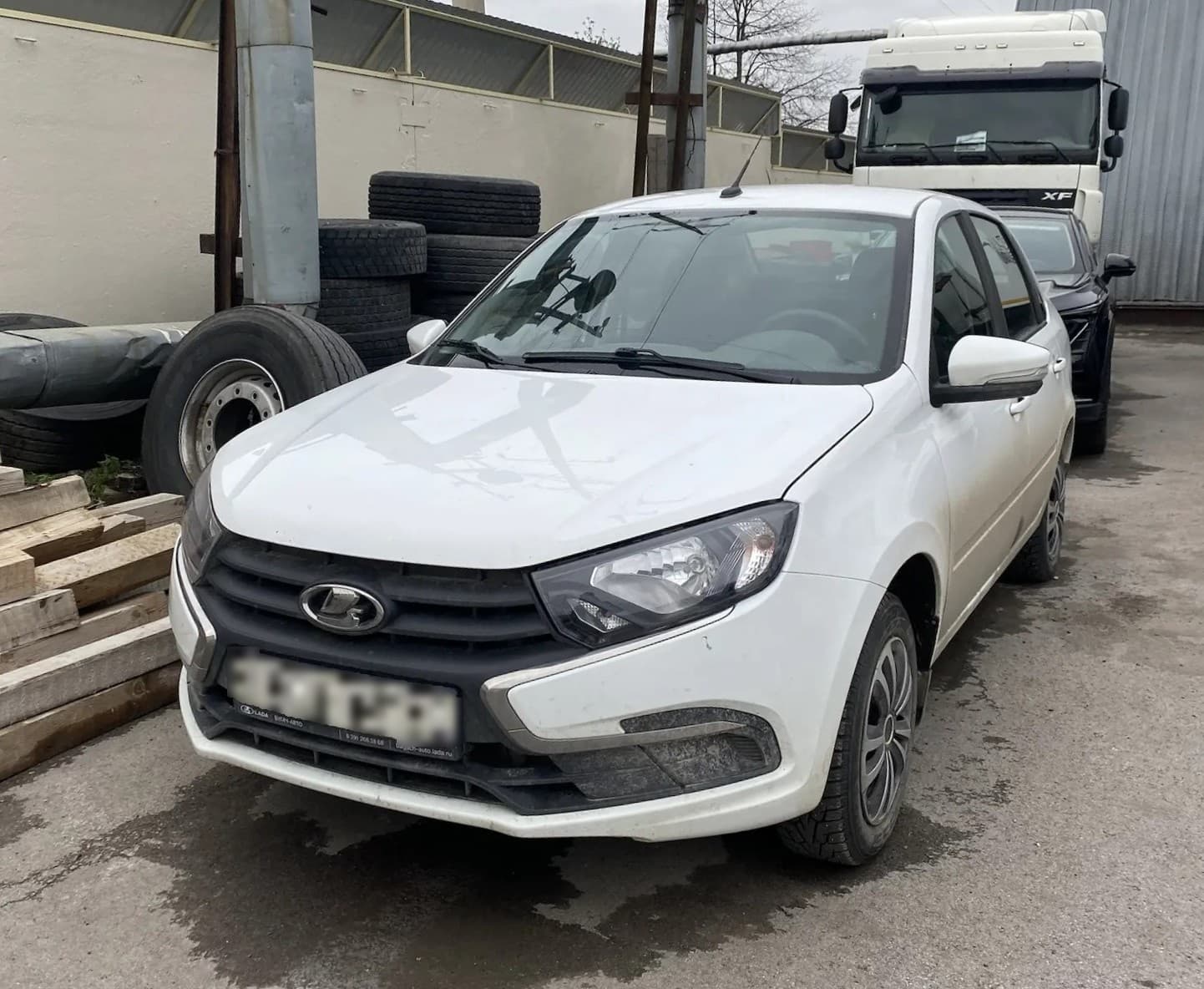 Lada Granta седан - 1