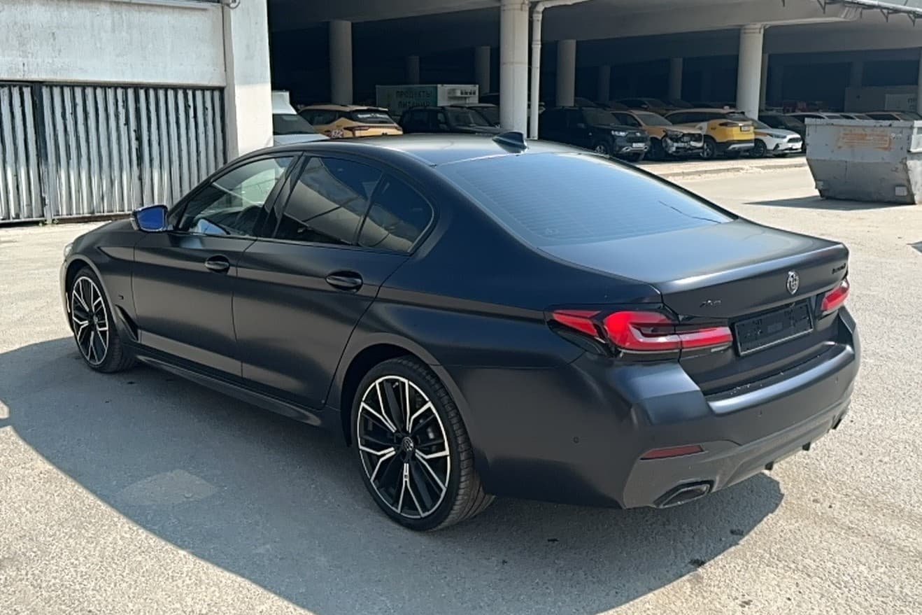 BMW 5 серия - 4