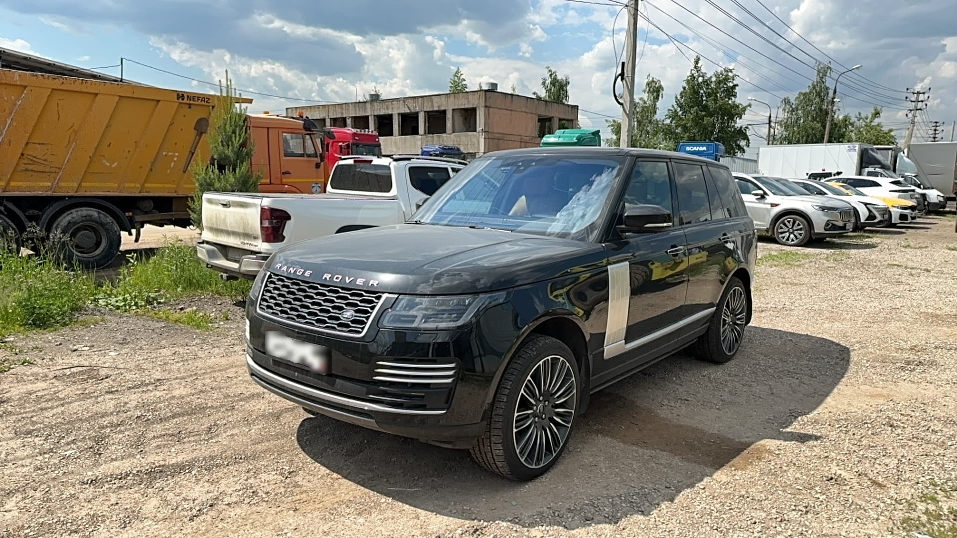 Land Rover Range Rover - 1