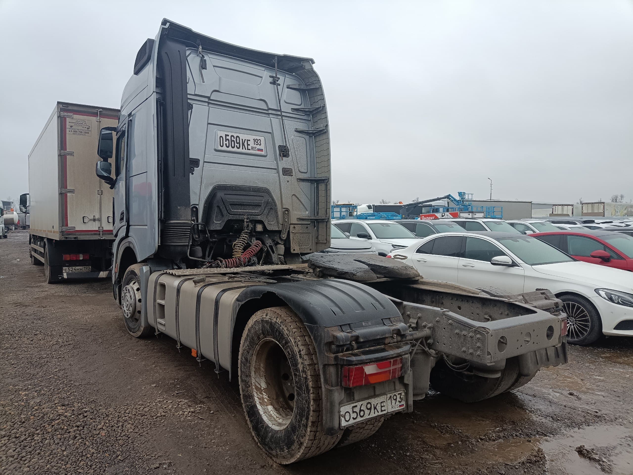 Shacman (Shaanxi) SX* 4x2 Седельный тягач - 4