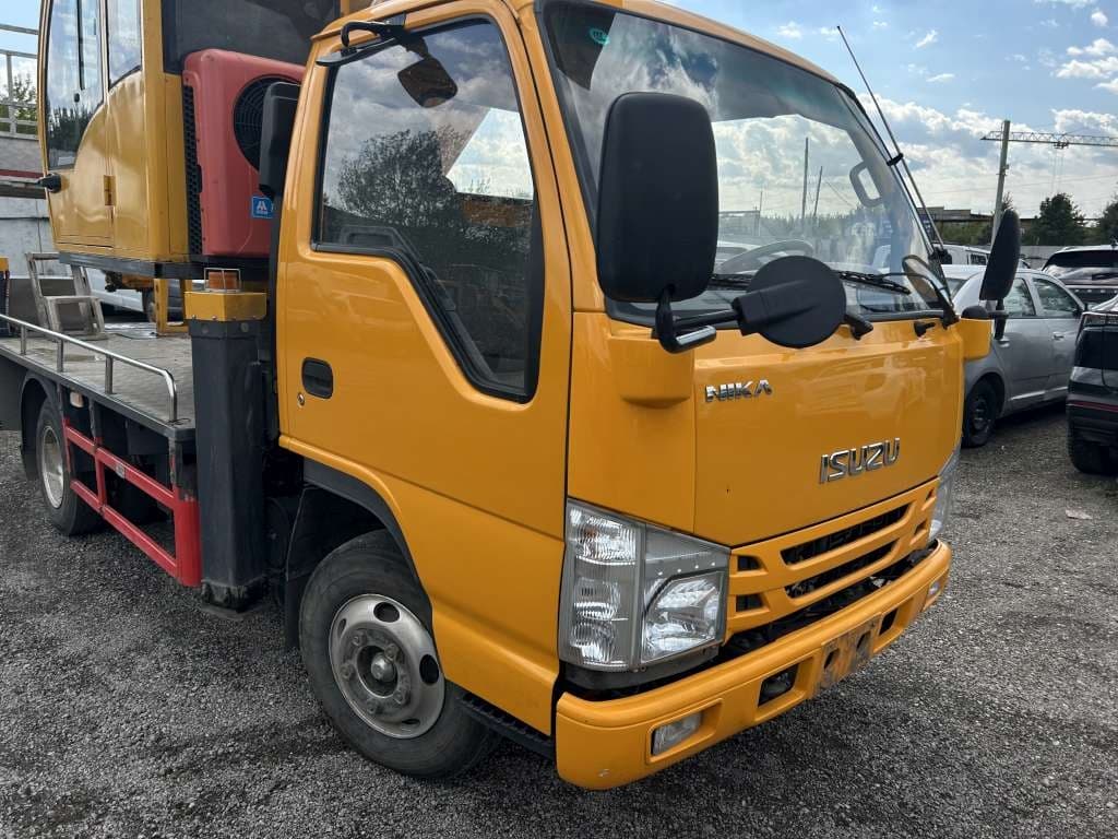 ISUZU YAD* 4x2 Автовышка - 2