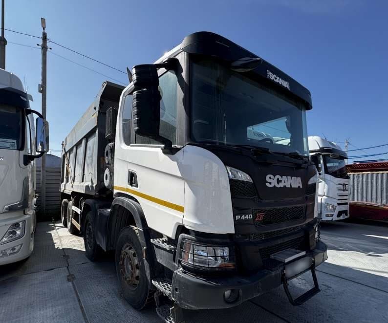 Scania P 8x4 Самосвал - 2