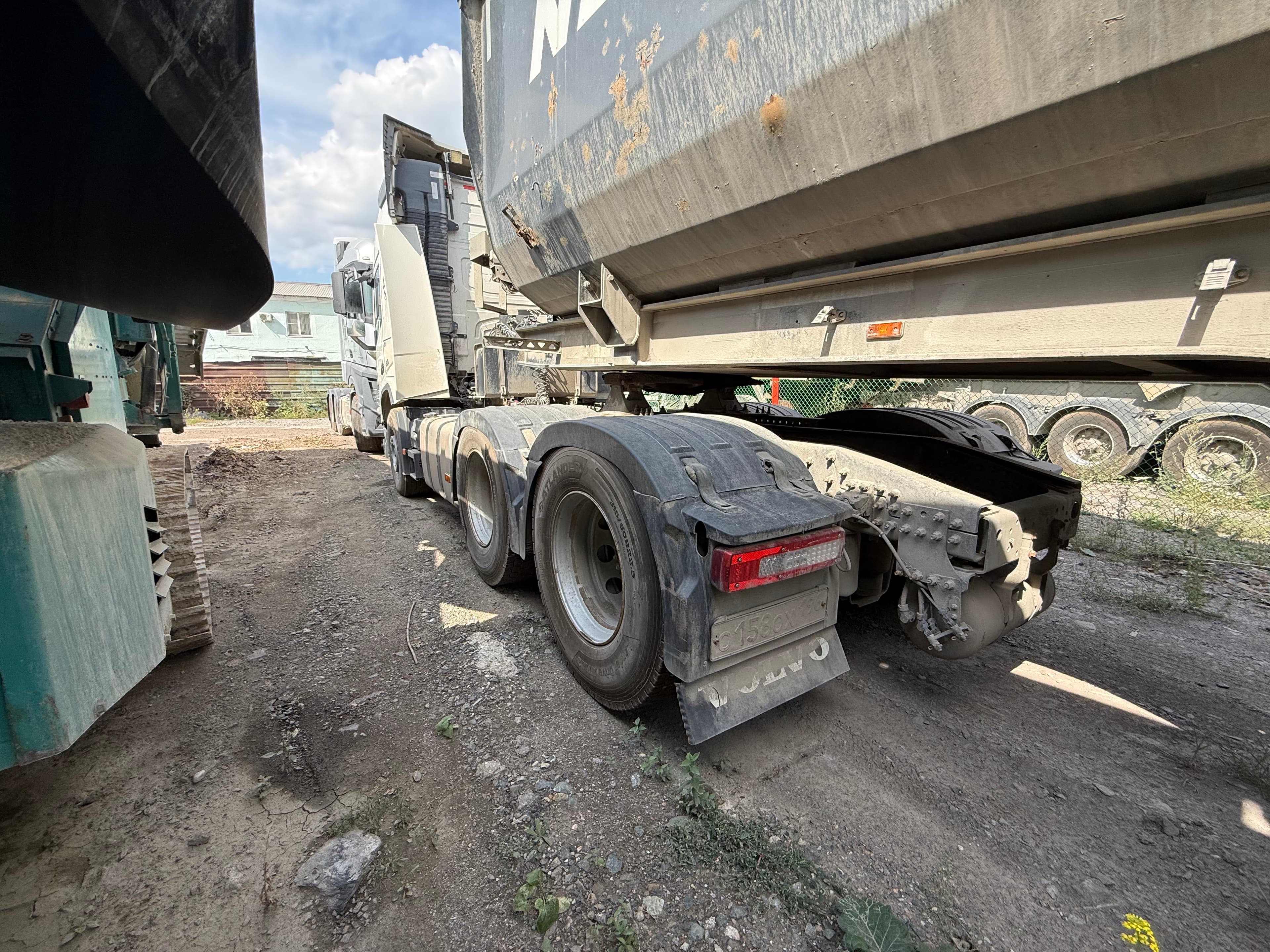 Volvo FM 6x4 Седельный тягач - 4