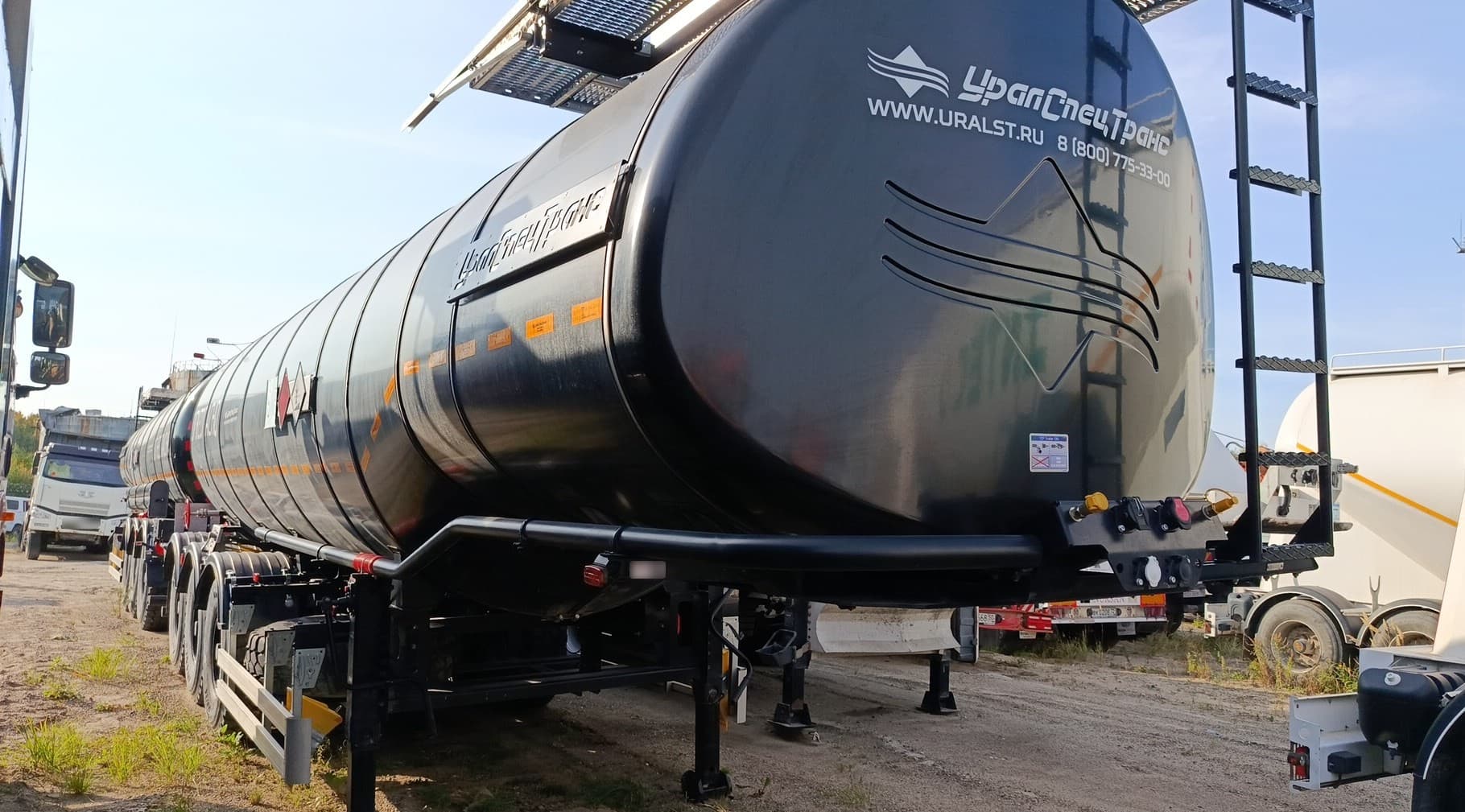 Уралспецтранс 9465* Полуприцеп цистерна - 2