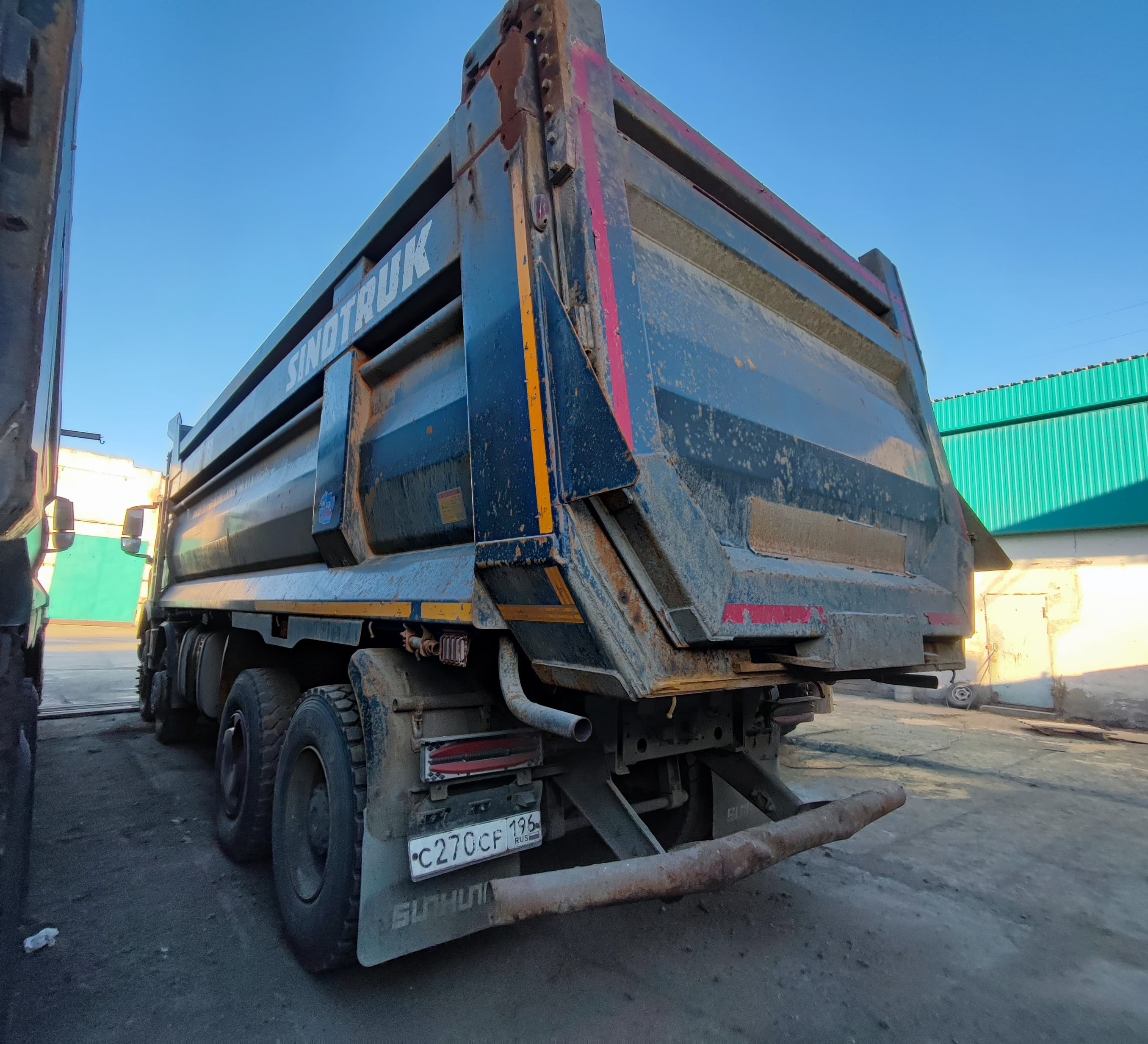 Howo T5G 8x4 Самосвал - 4