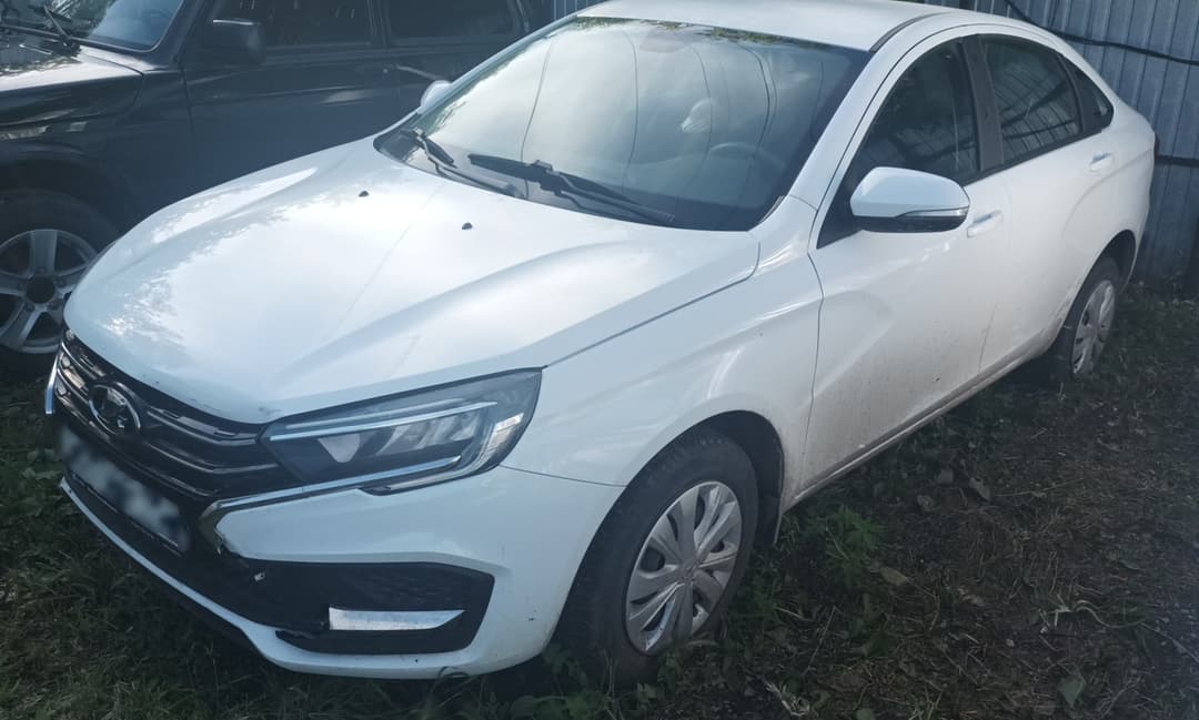 Lada Vesta седан - 1