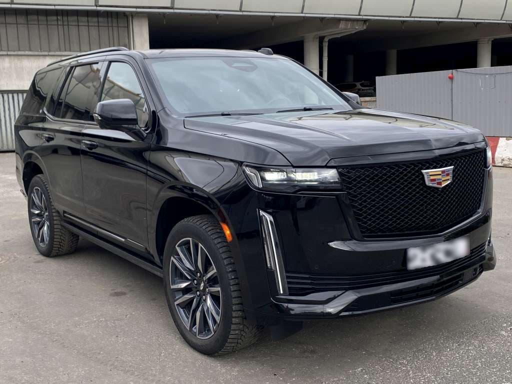 Cadillac Escalade - 2