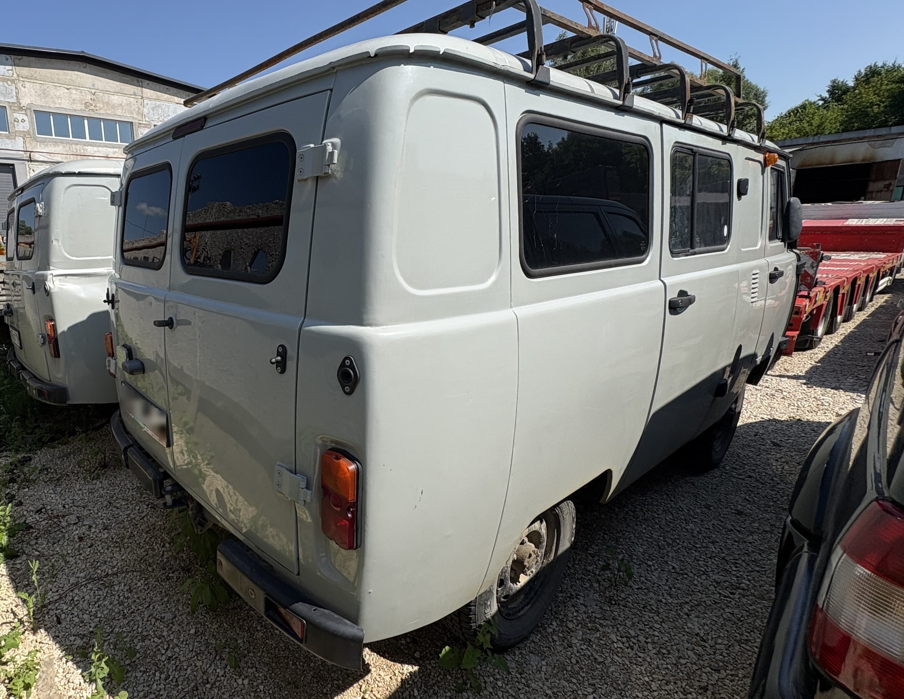 UAZ 3909* Грузопассажирский - 3