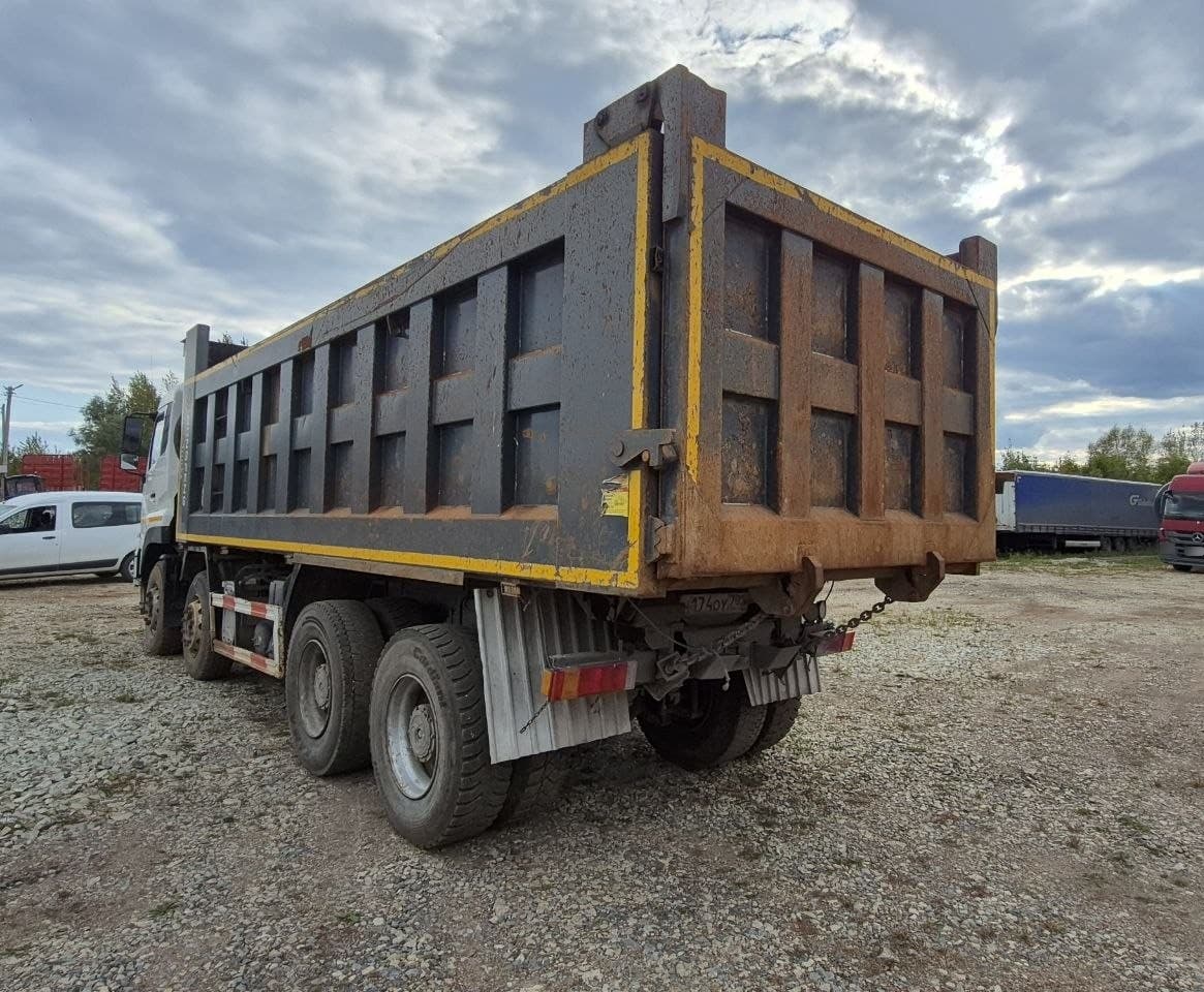 Dongfeng KC 8x4 Самосвал - 4