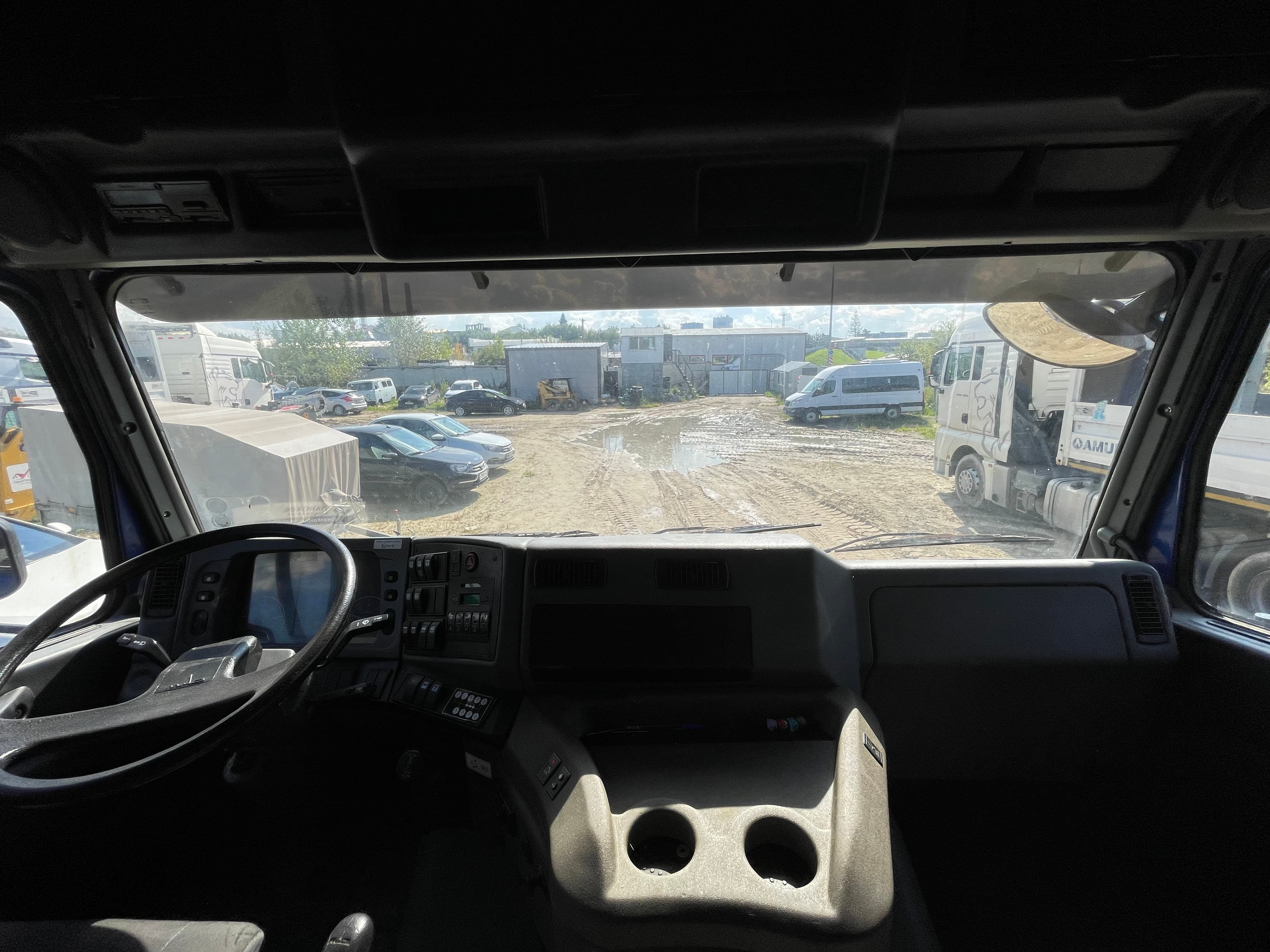 МАЗ 6430 6x4 Седельный тягач - 5