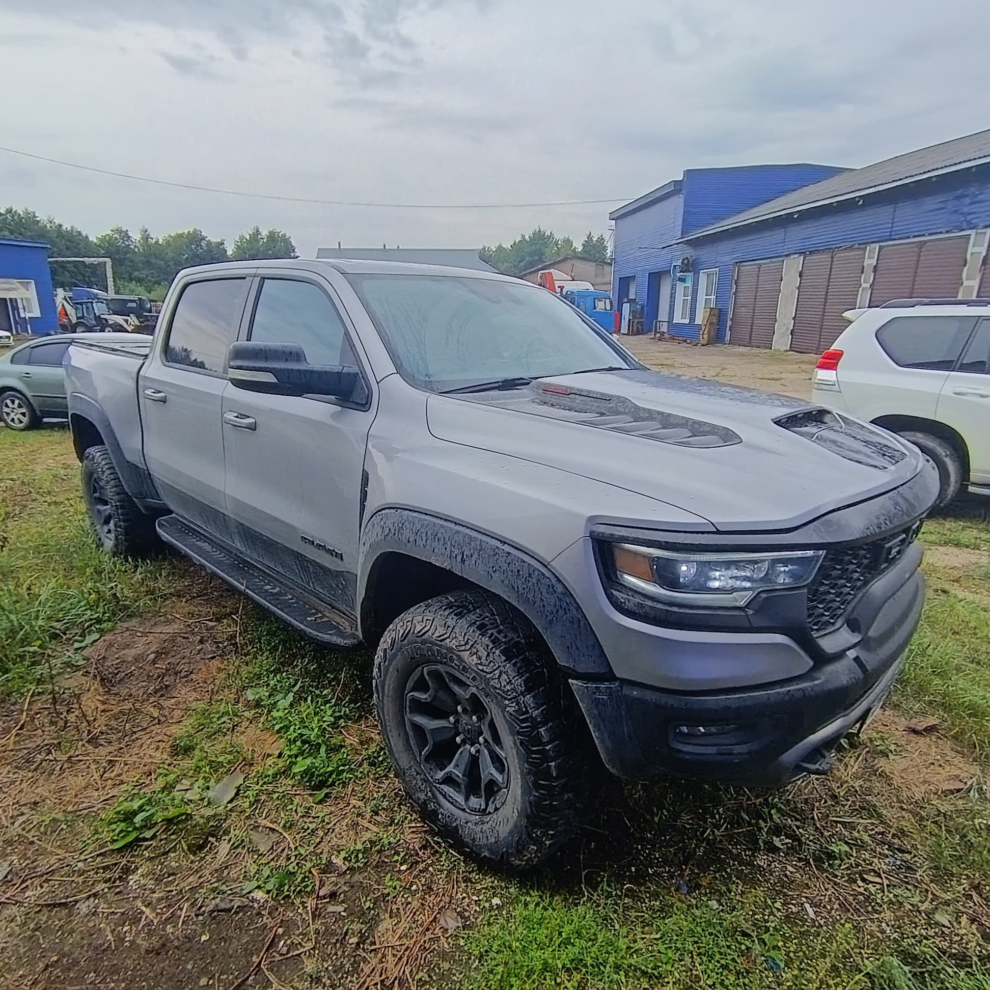 Ram 1500 TRX - 2