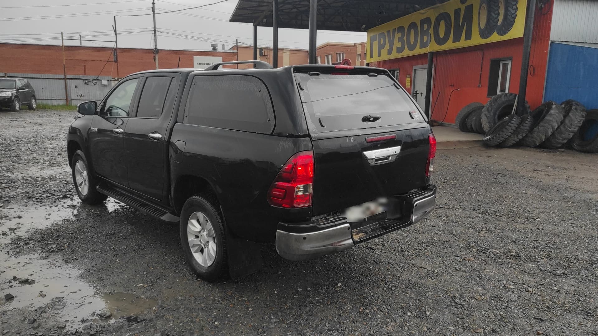 Toyota Hilux - 4