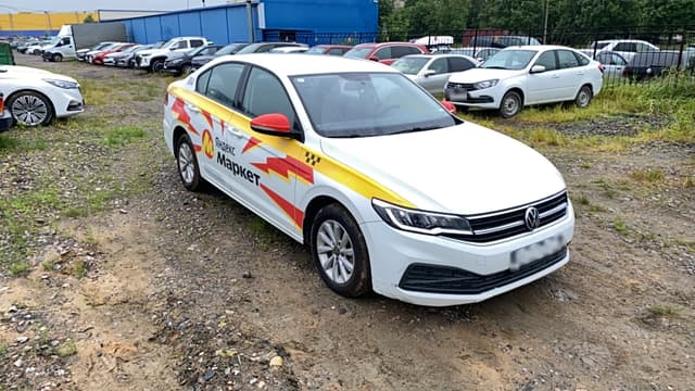 Volkswagen Bora - 2