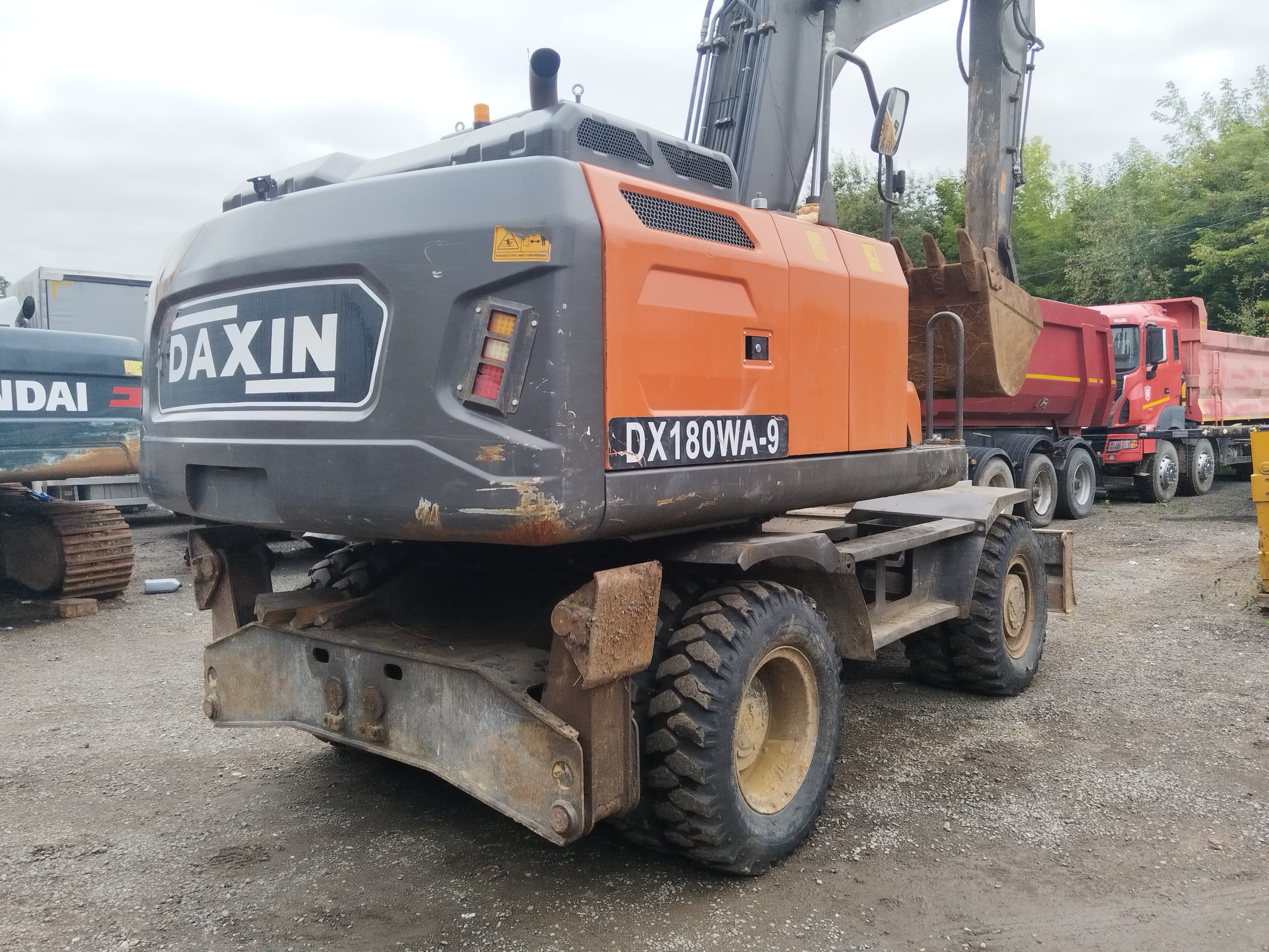 Daxin DX180* Экскаватор колесный - 3