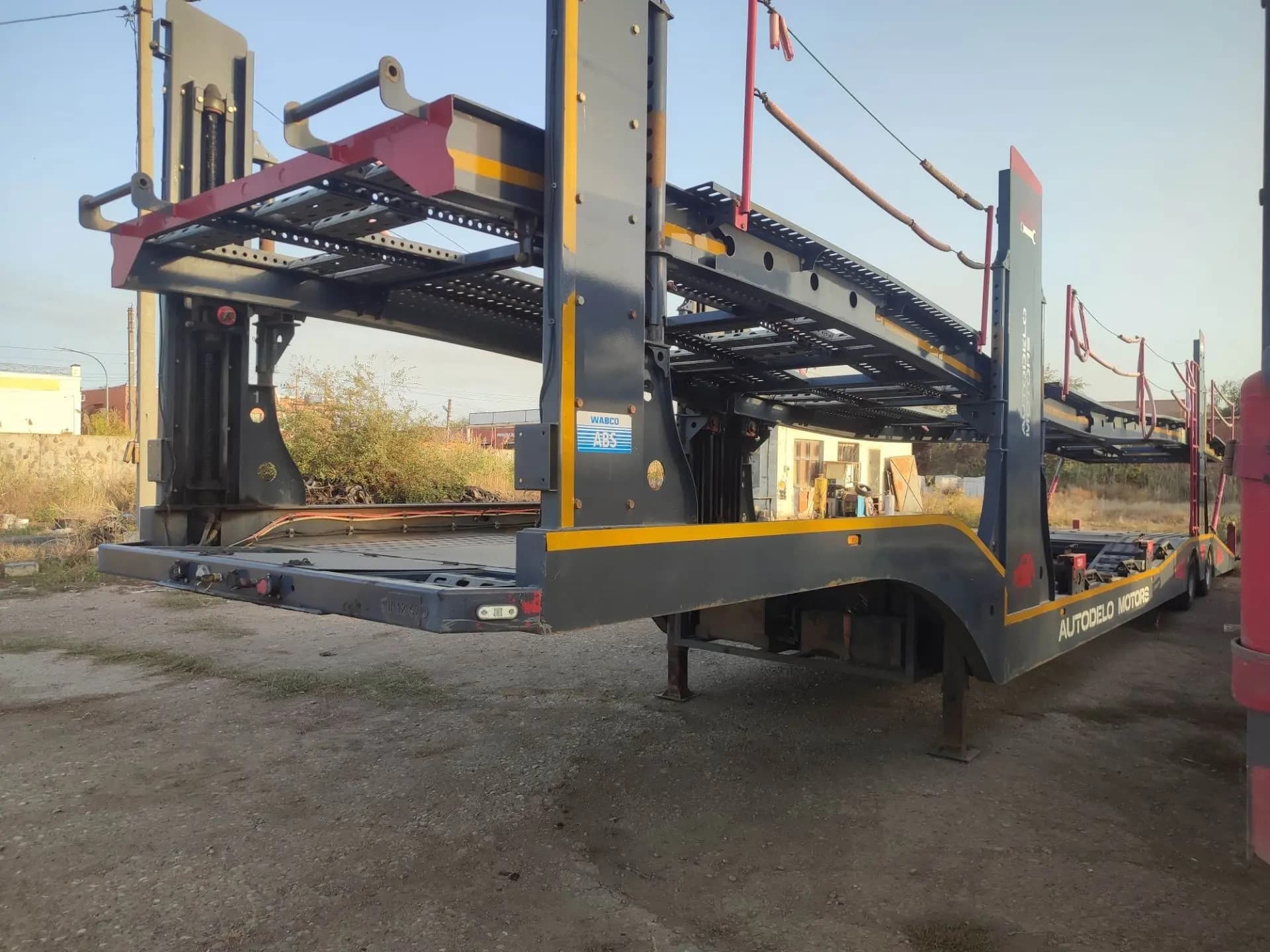 Luxuda LZC* Полуприцеп автовоз - 1