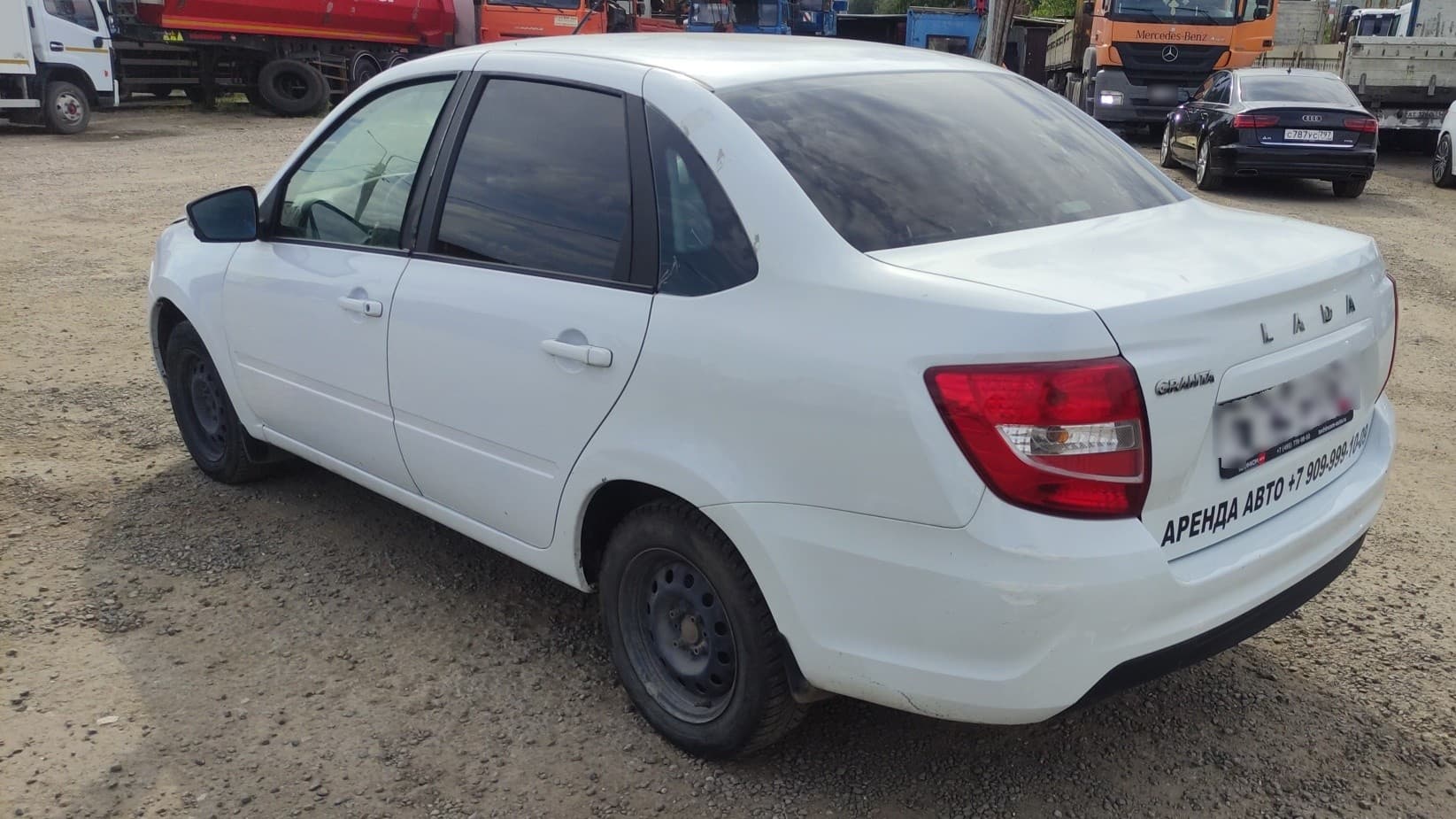 Lada Granta седан - 4