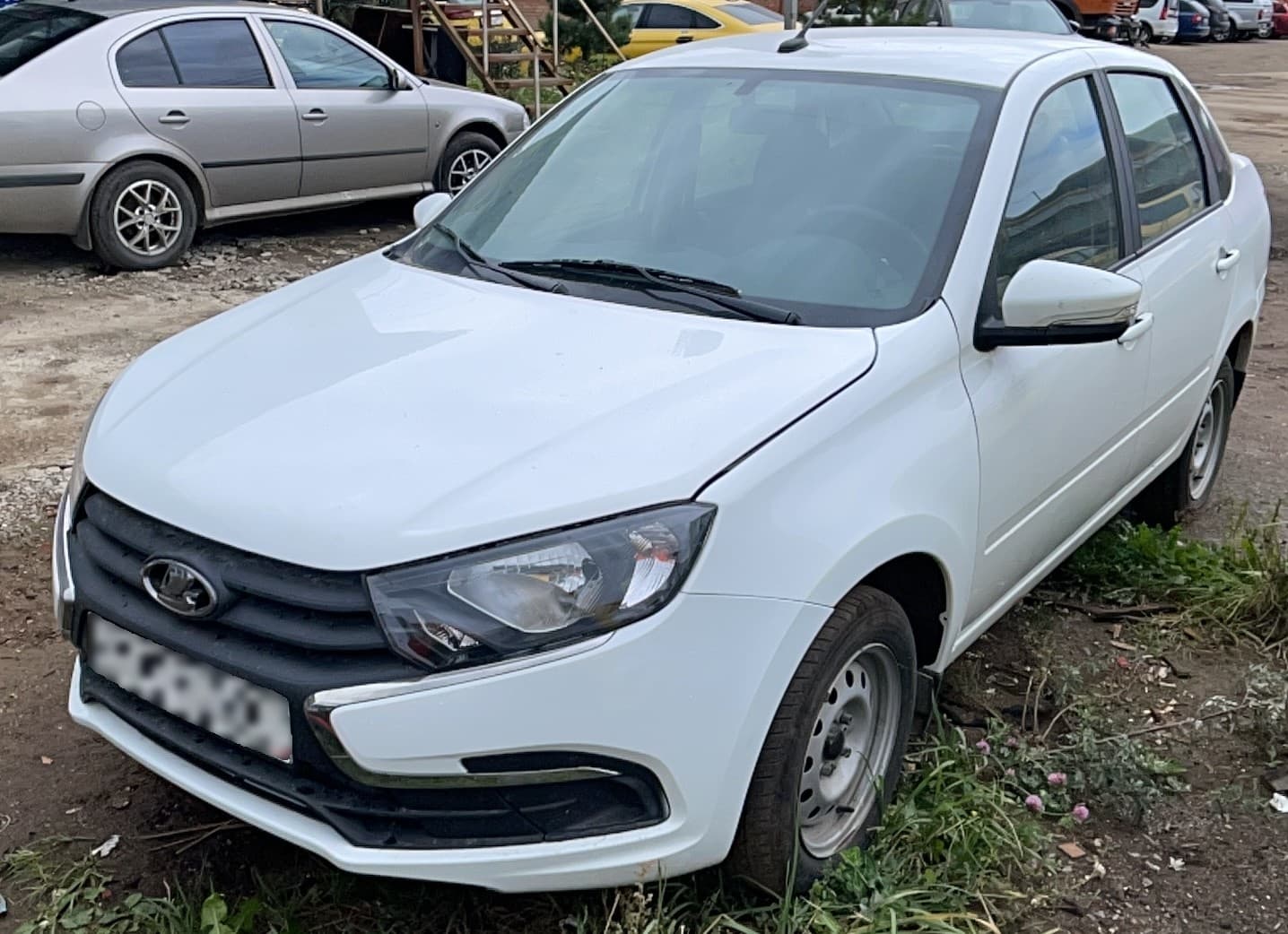 Lada Granta седан - 1