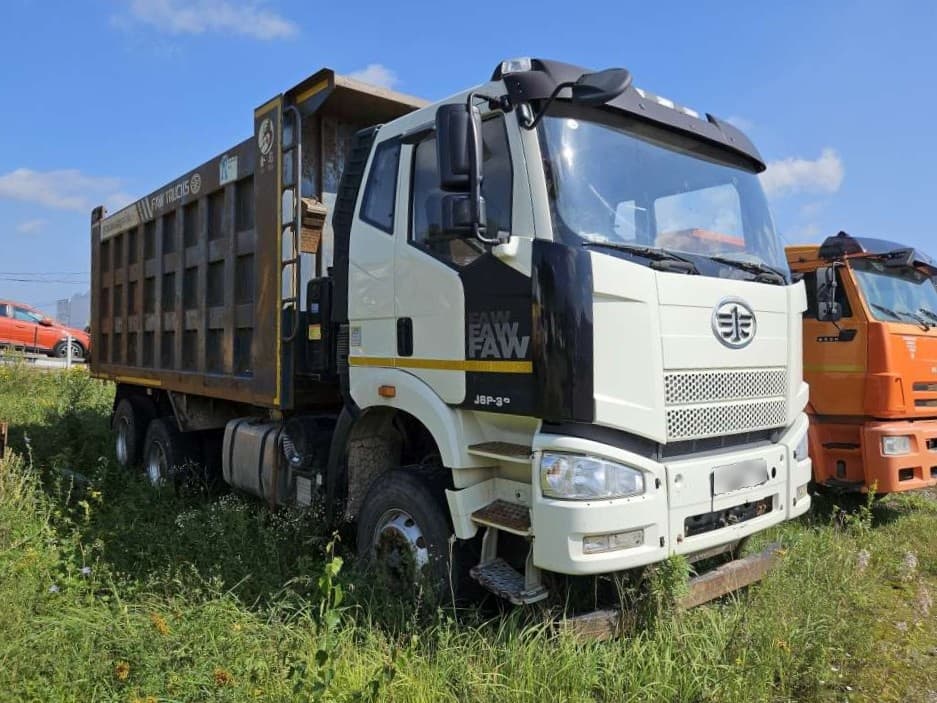 FAW J6* 6x4 Самосвал - 2