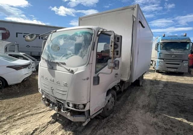 Сибевровэн 7772* на шасси КамАЗ 43085 4x2 Изотермический/рефрижератор - 1