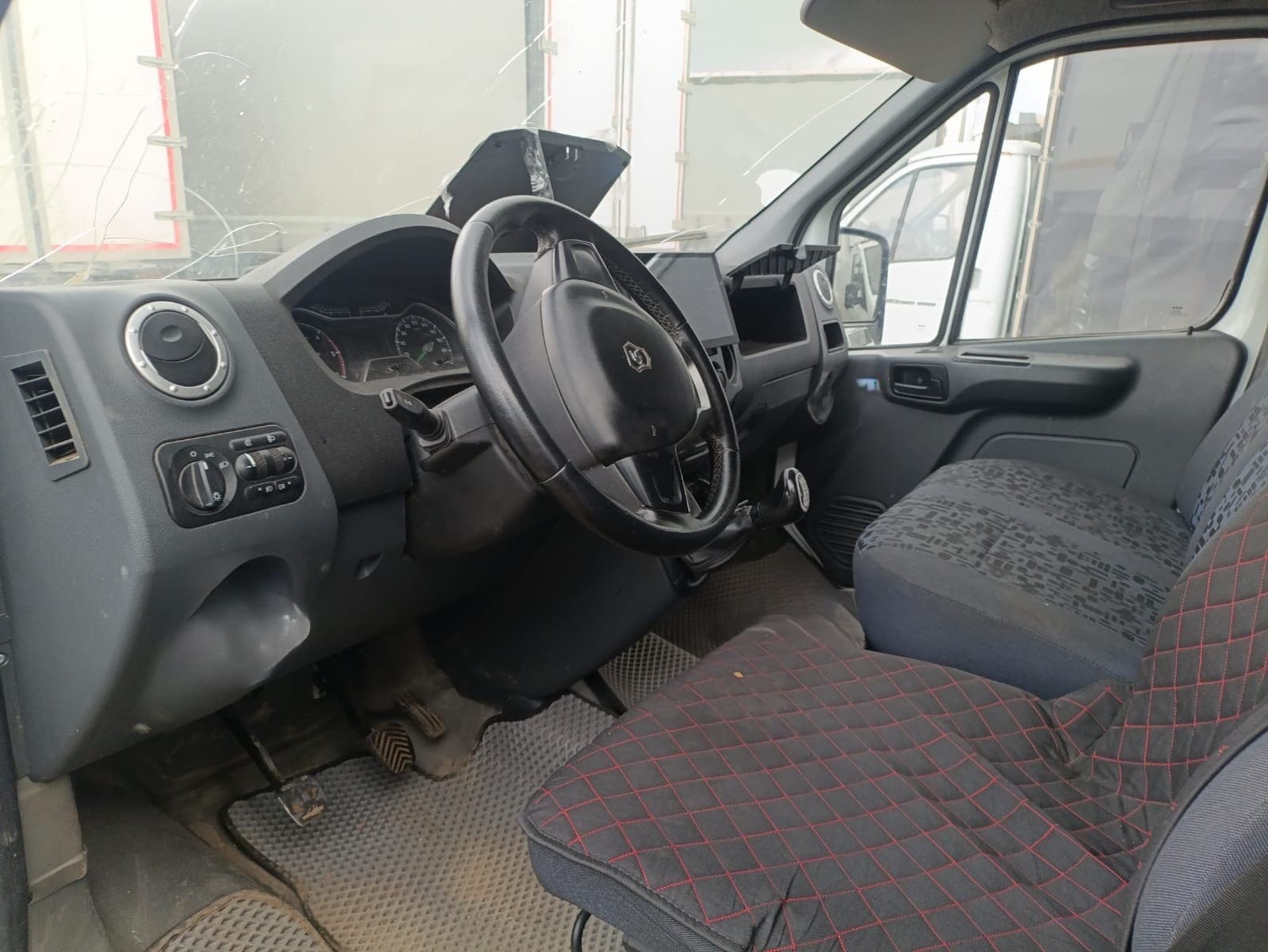 Новый Завод 3009* на шасси GAZ GAZELLE NEXT Изотермический/рефрижератор - 5