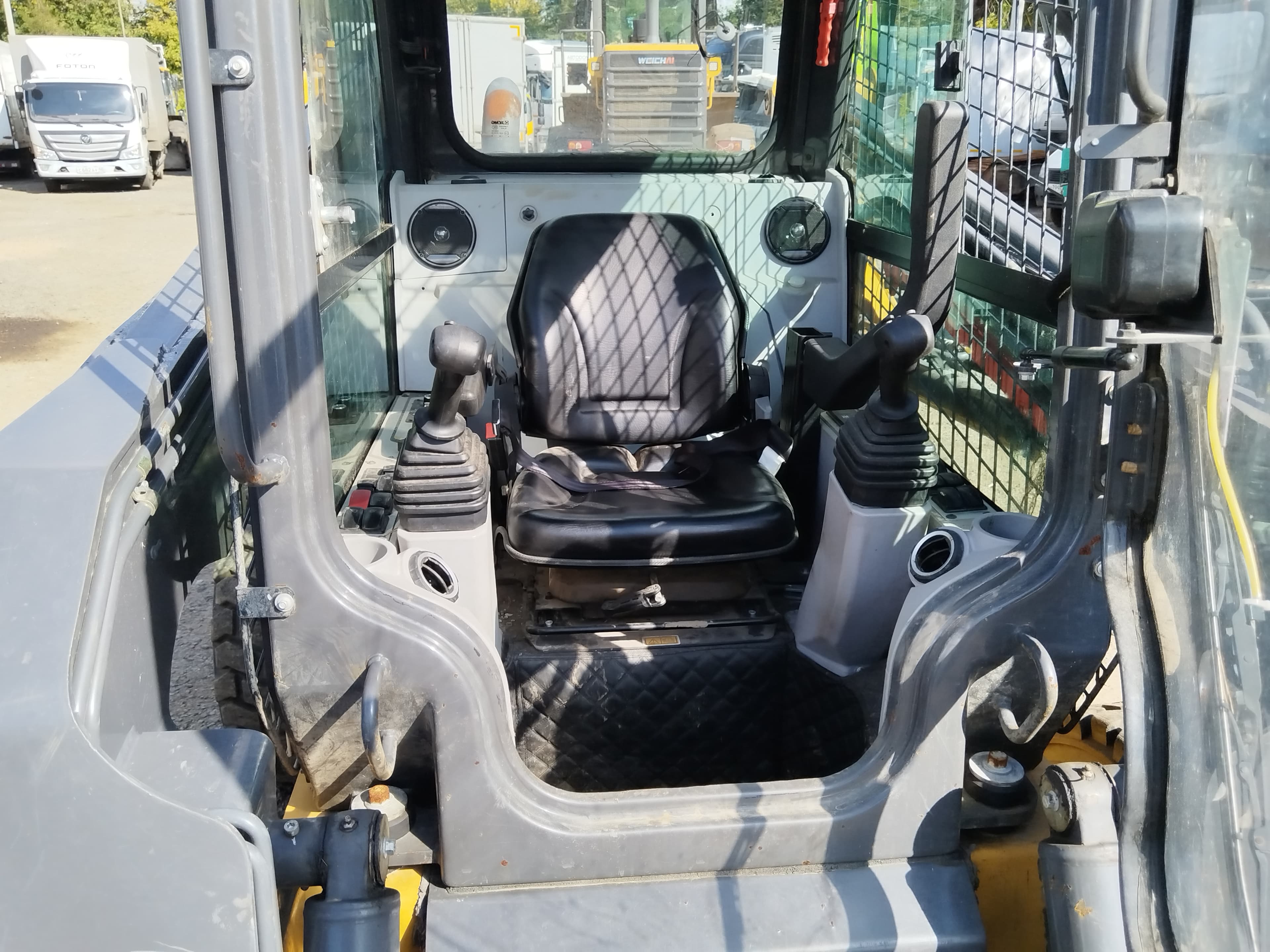Xcmg SR* Мини погрузчик - 5