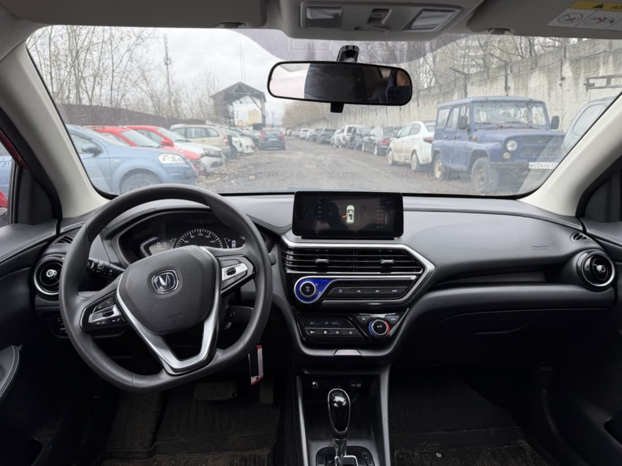 Changan Alsvin - 5