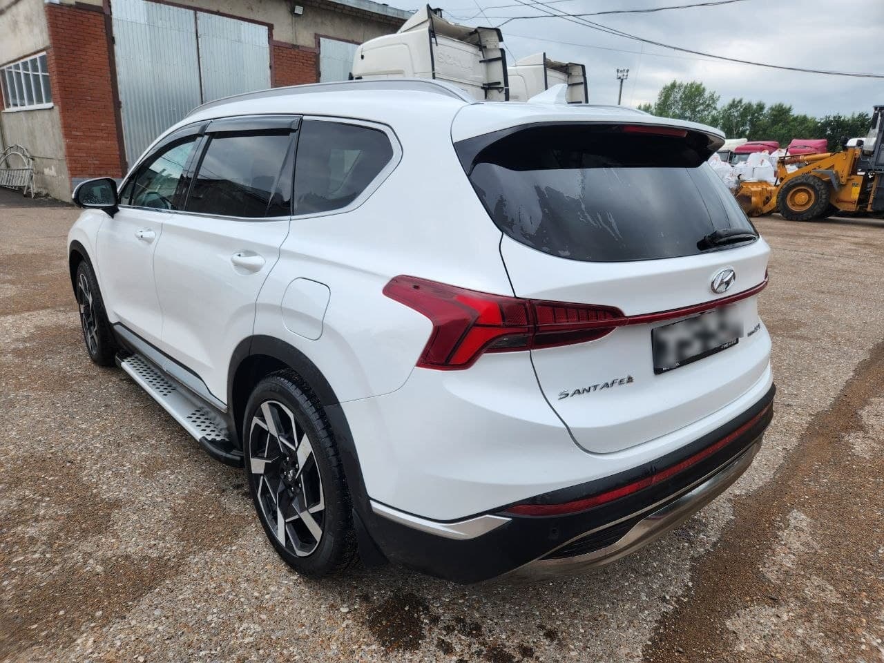 Hyundai Santa Fe - 4
