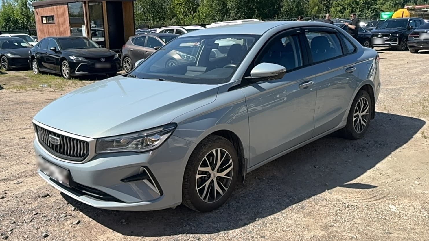 Geely EMGRAND - 1