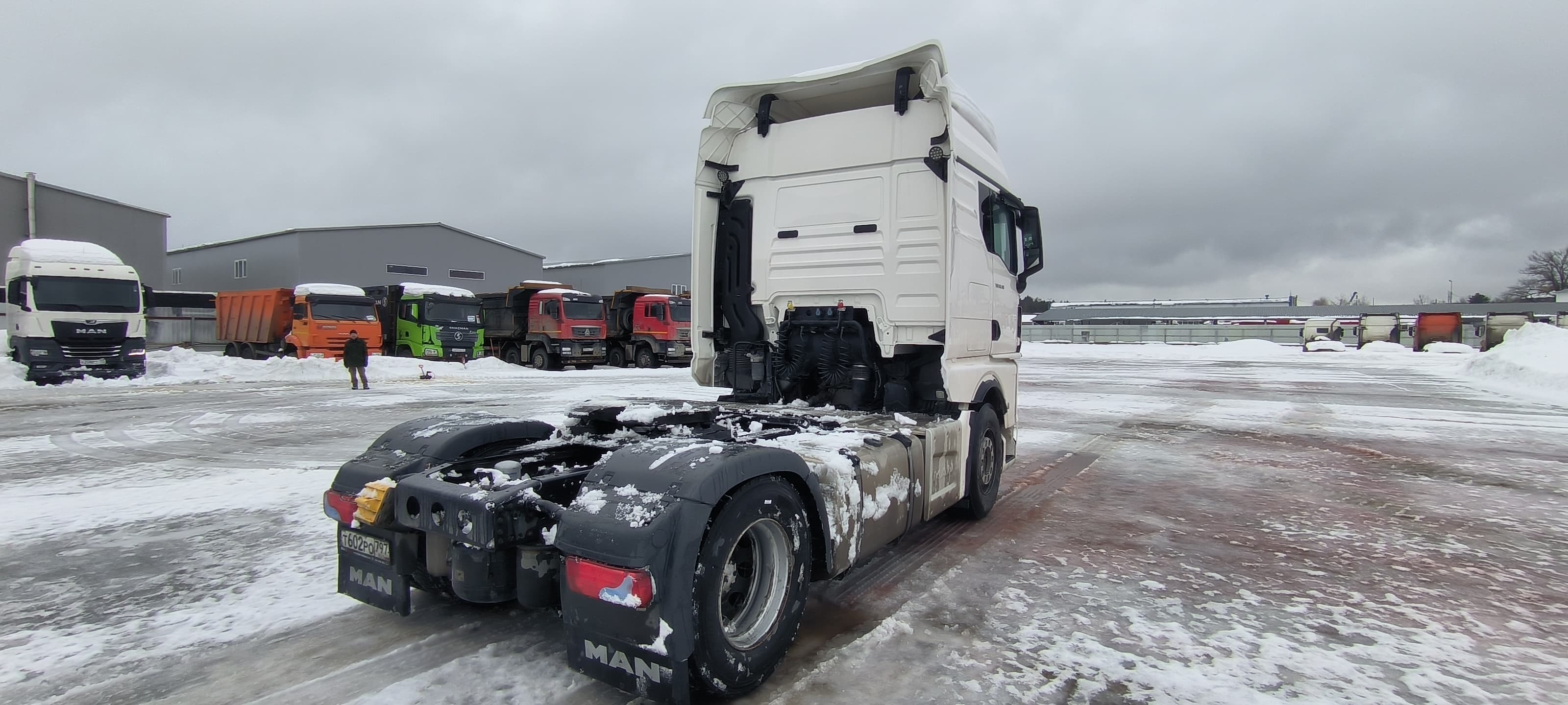 MAN TGX 4X2 Седельный тягач - 3