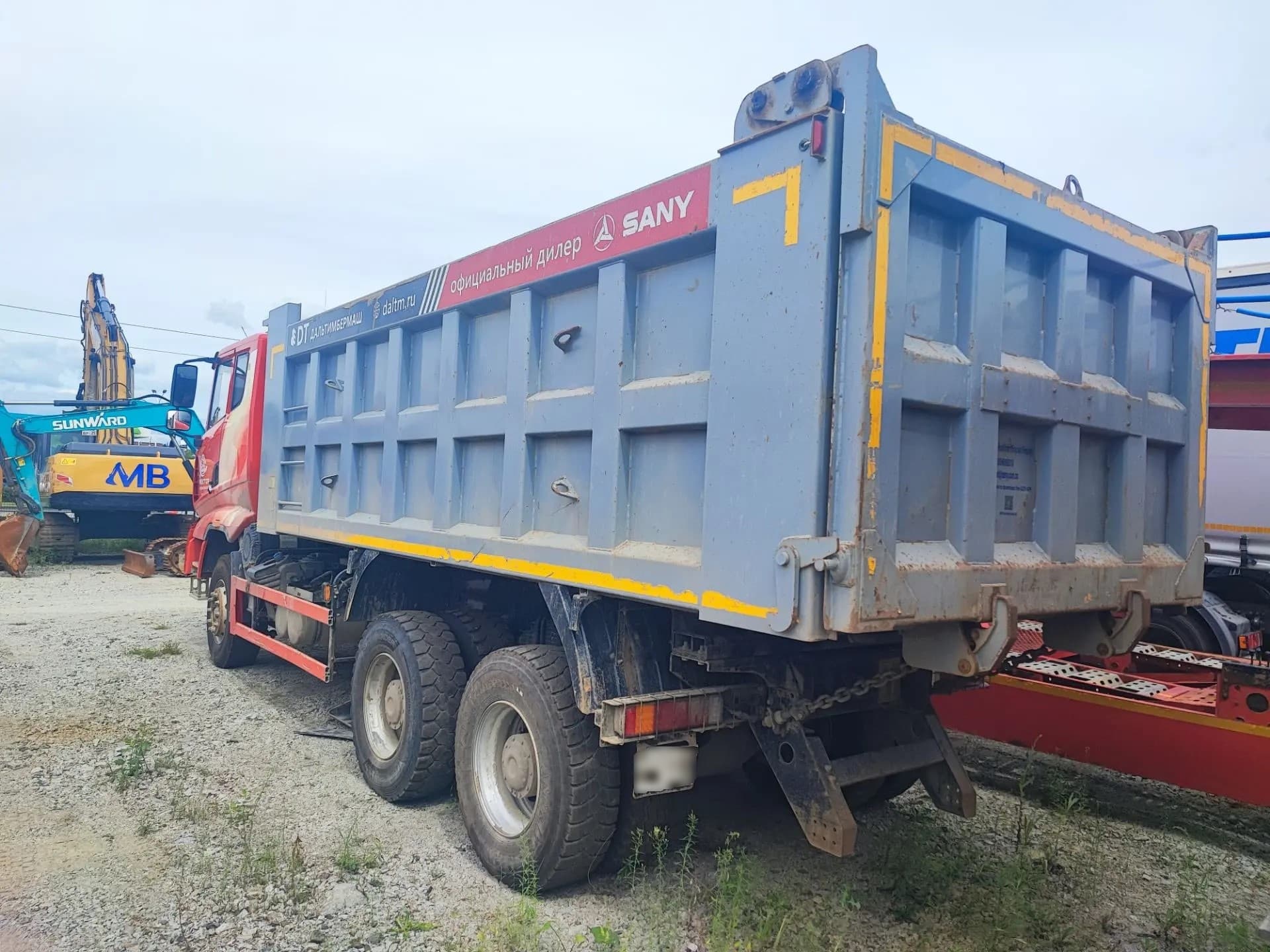 Sany SYZ320* 6x4 Самосвал - 4