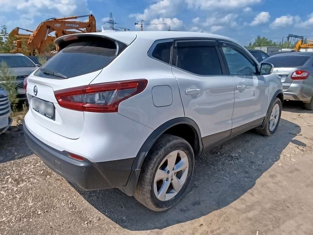 Nissan Qashqai - 3