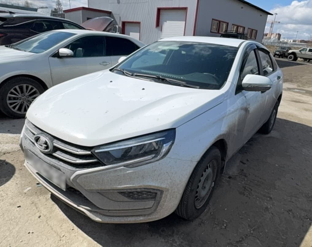Lada Vesta седан - 1