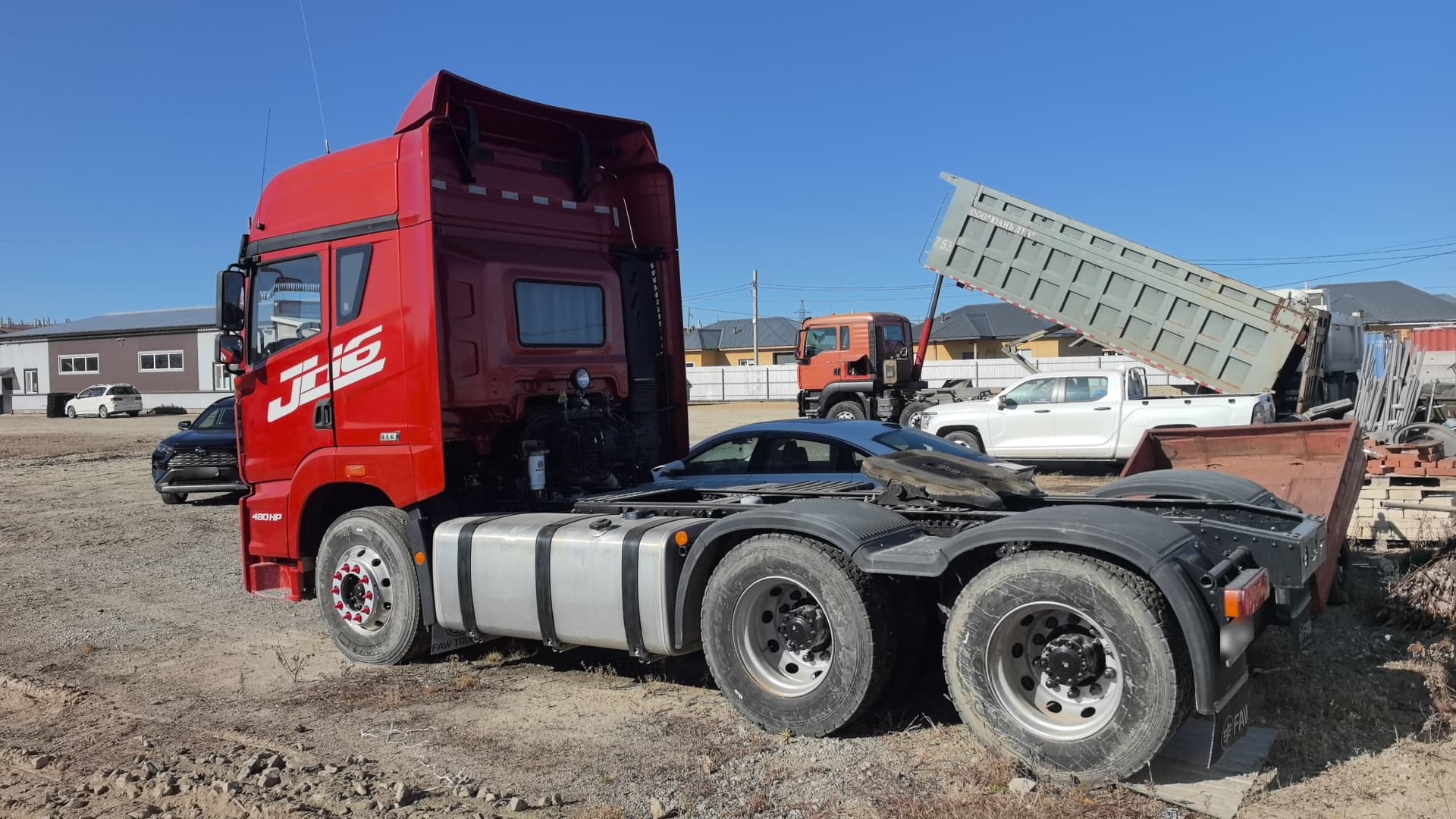 Jiefang JH6 6x4 Седельный тягач - 4