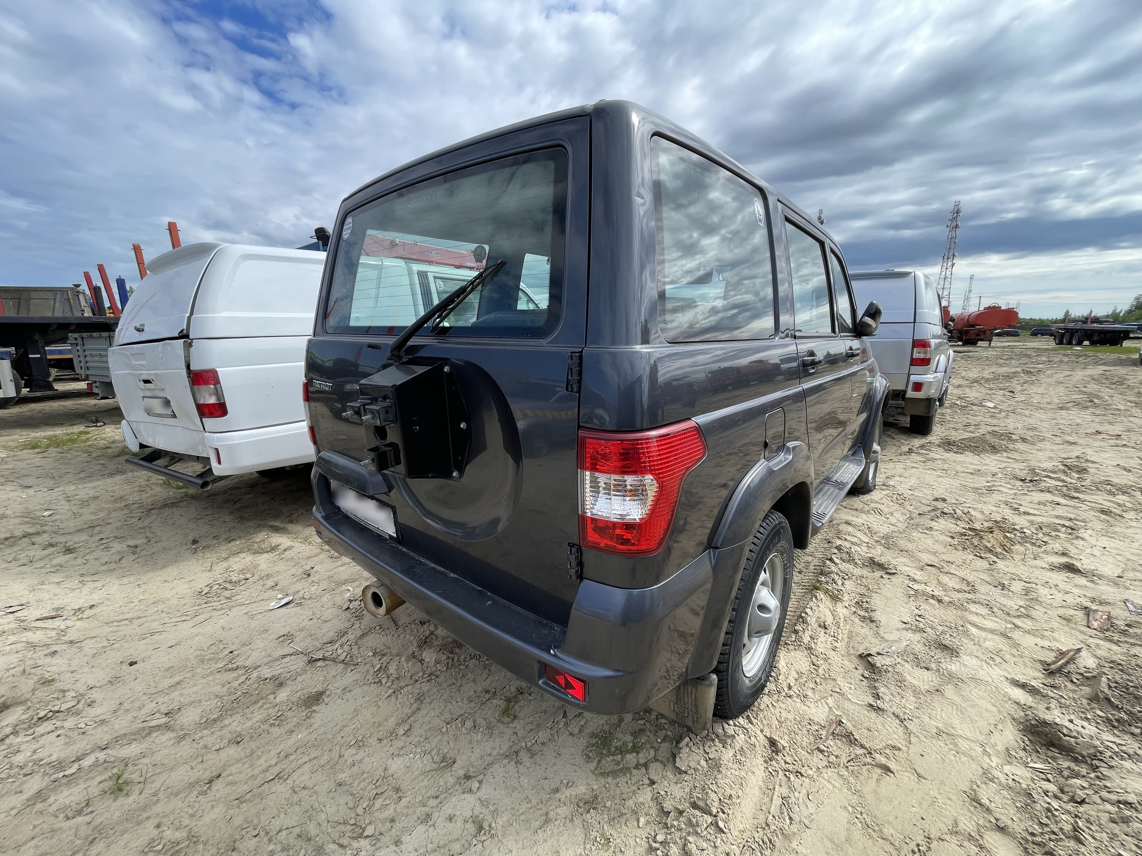 UAZ PATRIOT - 3