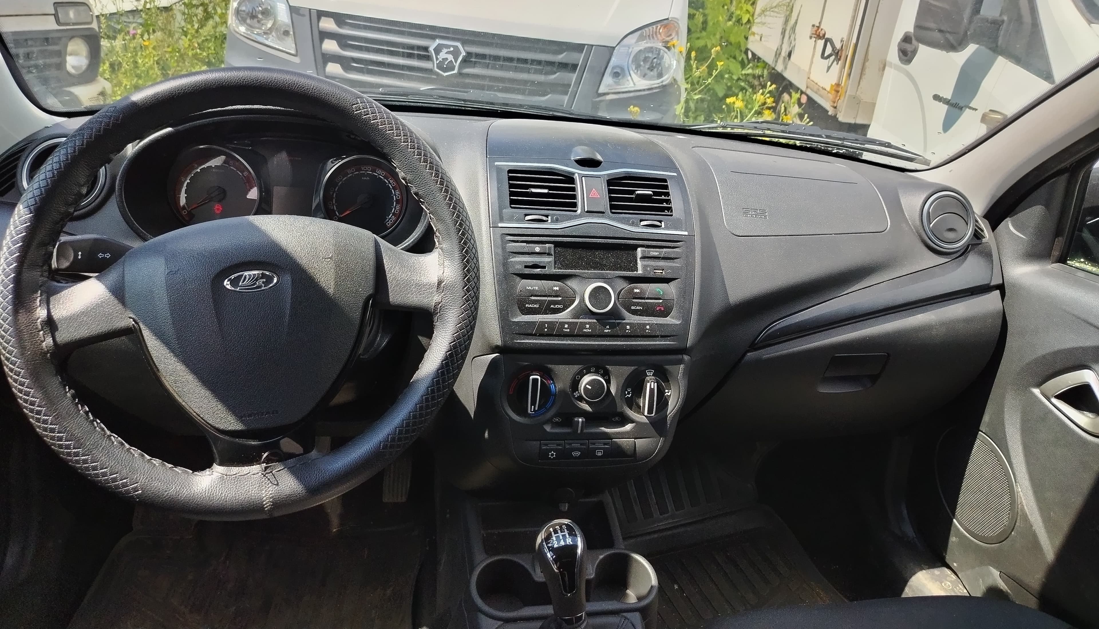 Lada Granta Cross - 5