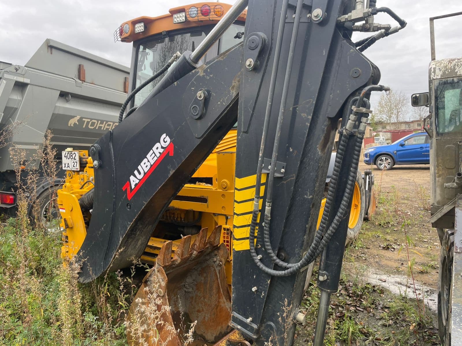 Zauberg EF4* Экскаватор-погрузчик - 3