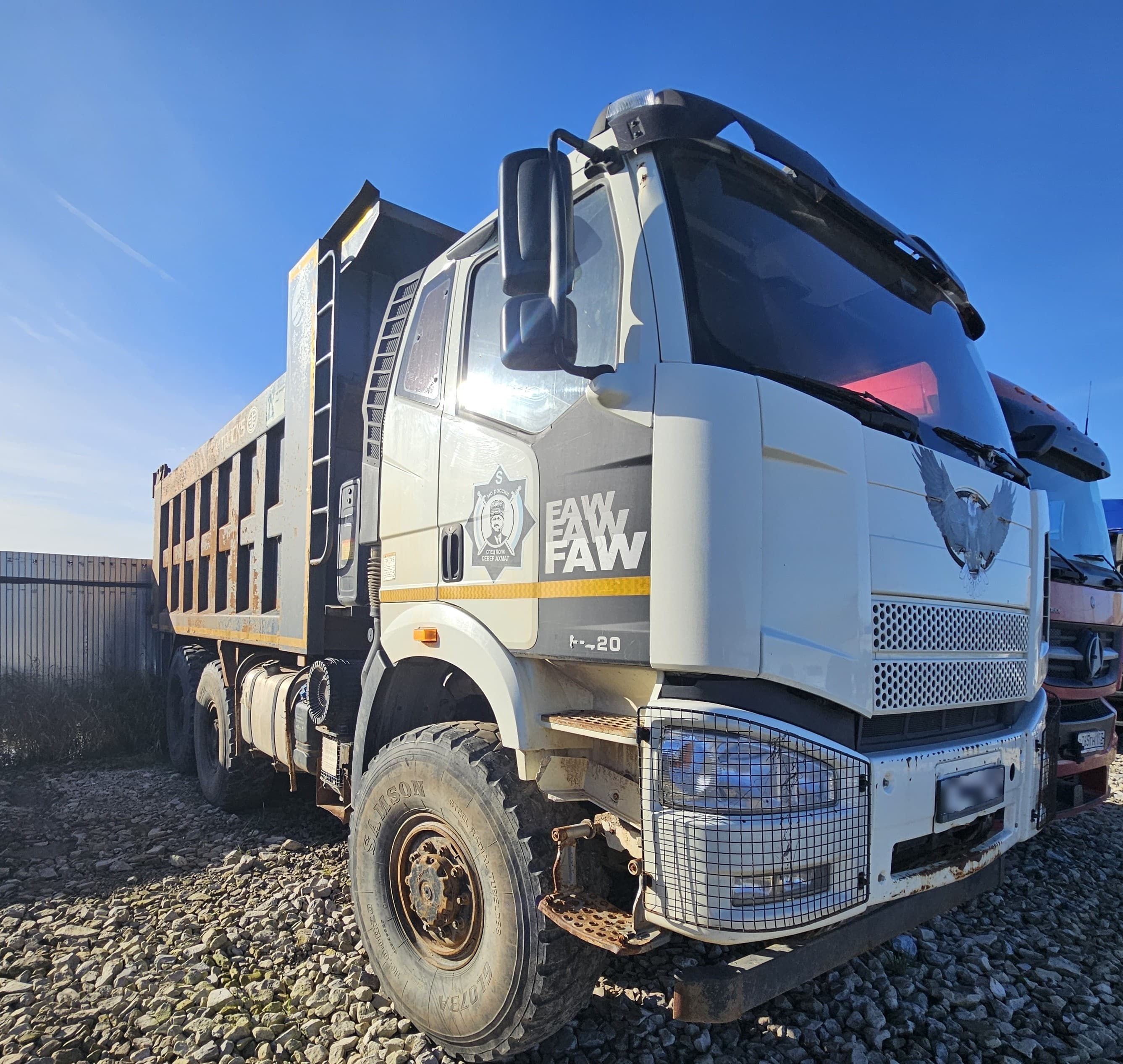 FAW J6* 6x6 Самосвал - 2
