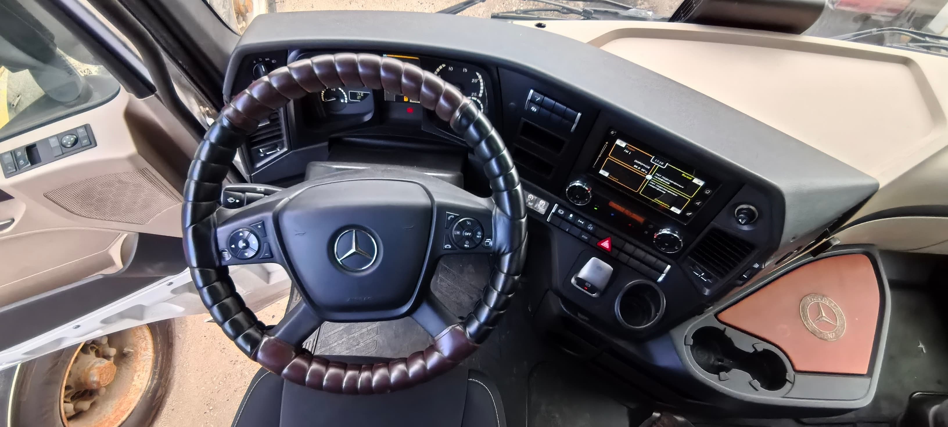 Mercedes-Benz Actros 4x2 Седельный тягач - 4