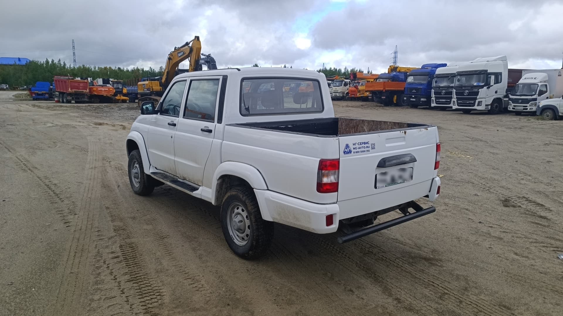 UAZ Pickup - 4