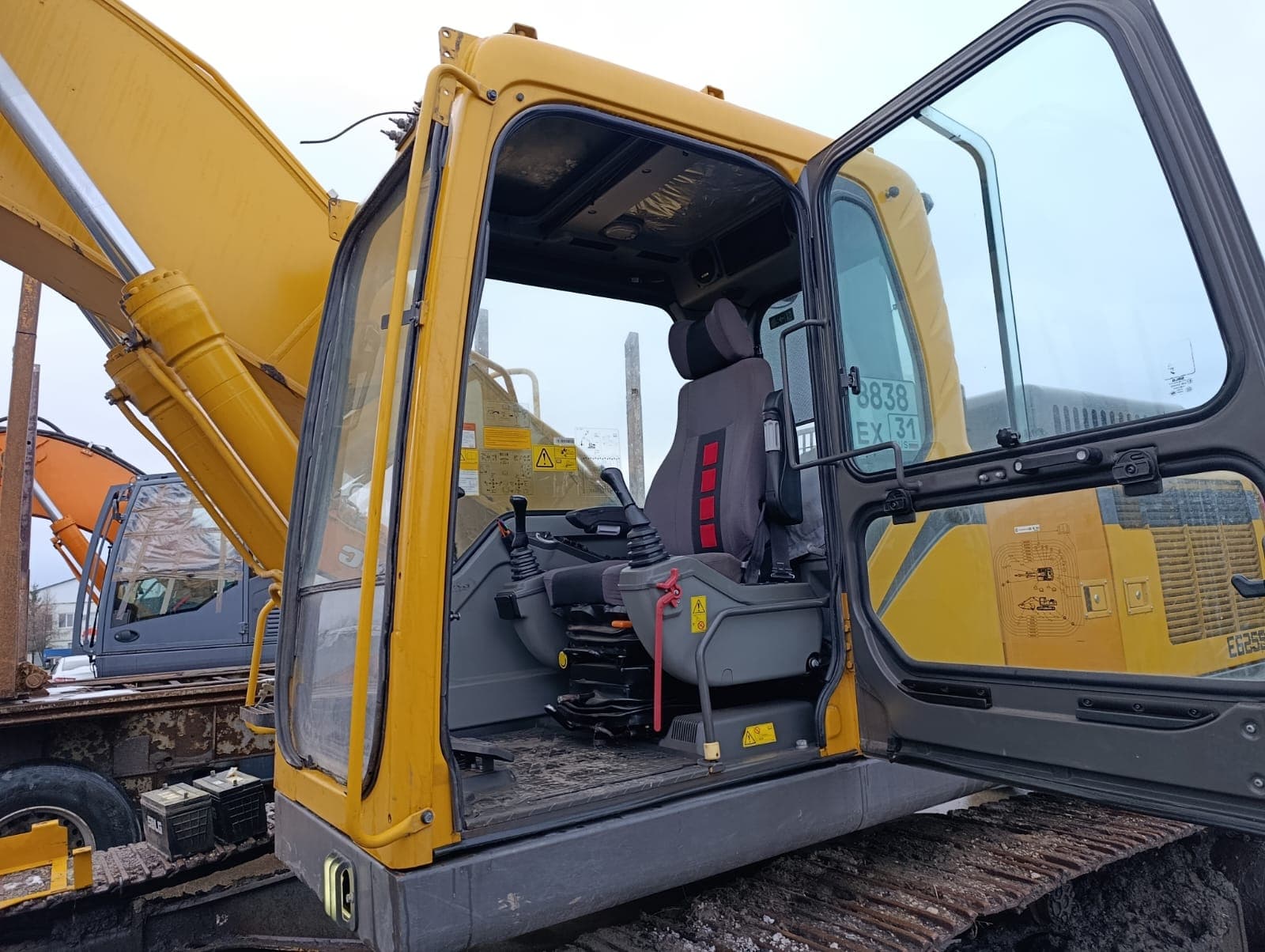 Lgce E6255 Экскаватор - 5