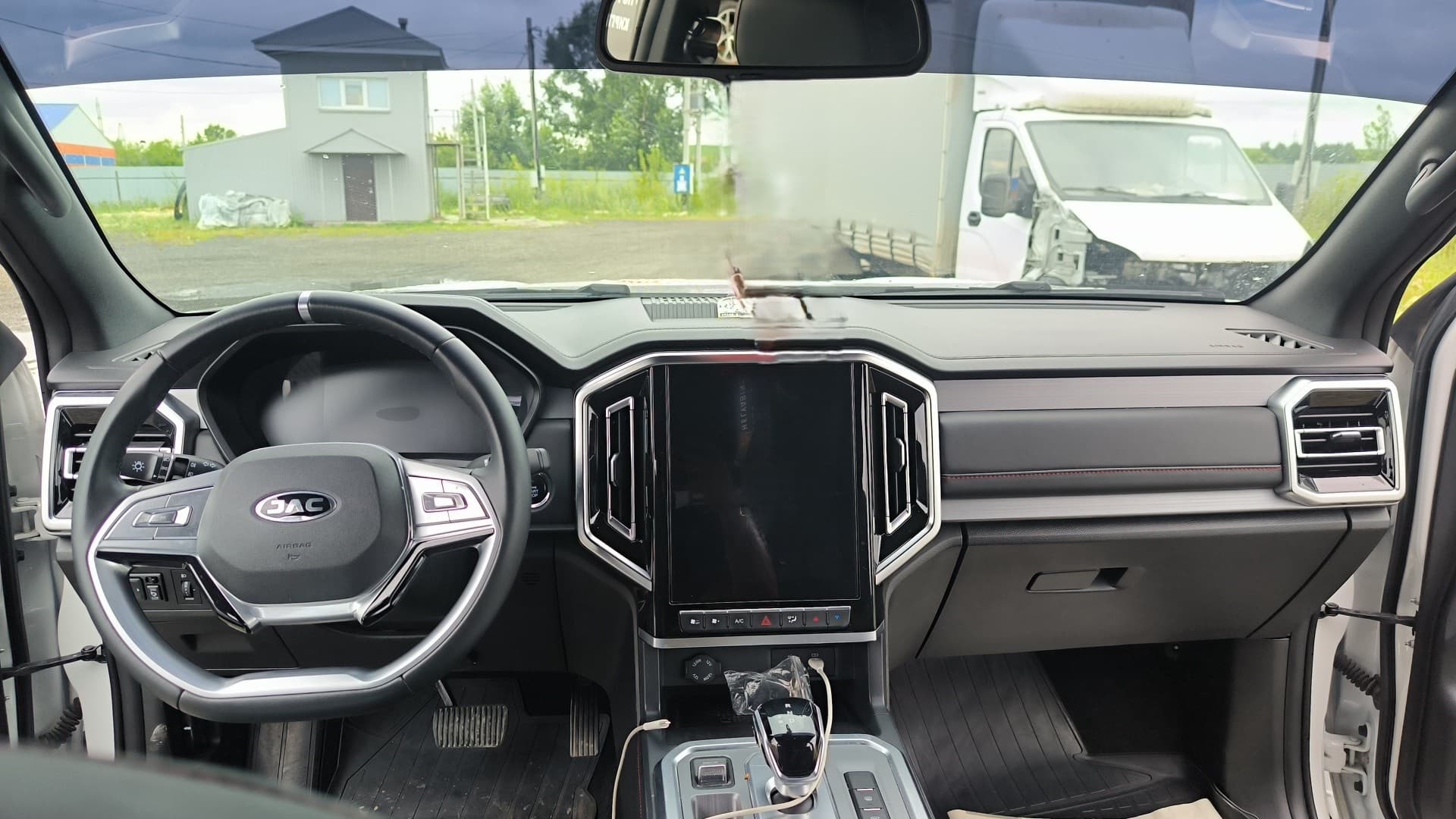 Jac T9 - 5