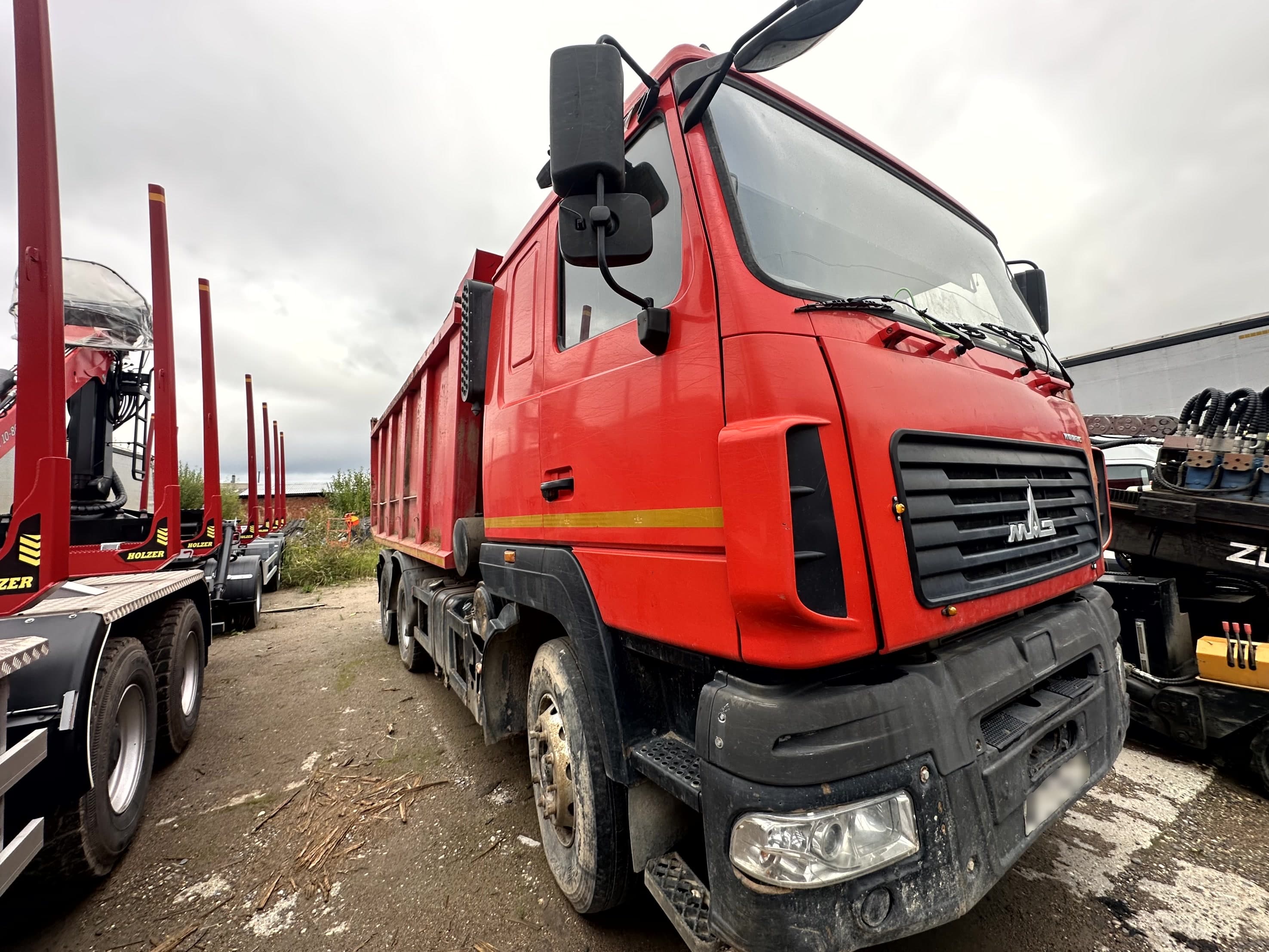 МАЗ 6501 6x4 Самосвал - 2