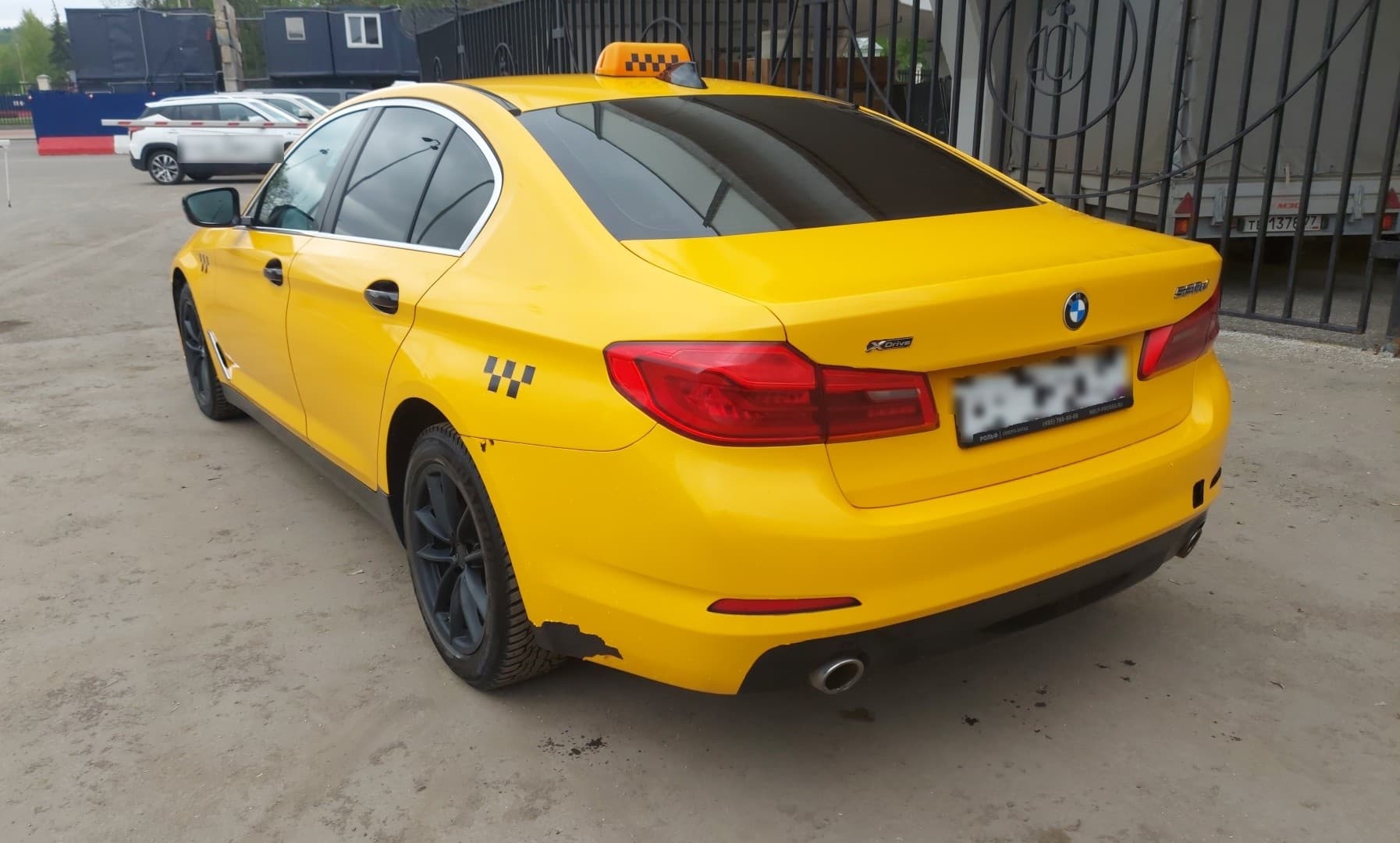 BMW 5 серия - 4