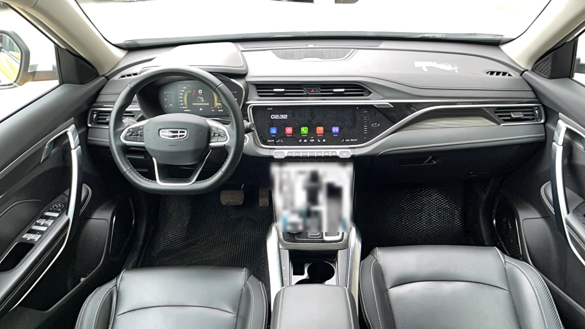 Geely Atlas Pro - 5