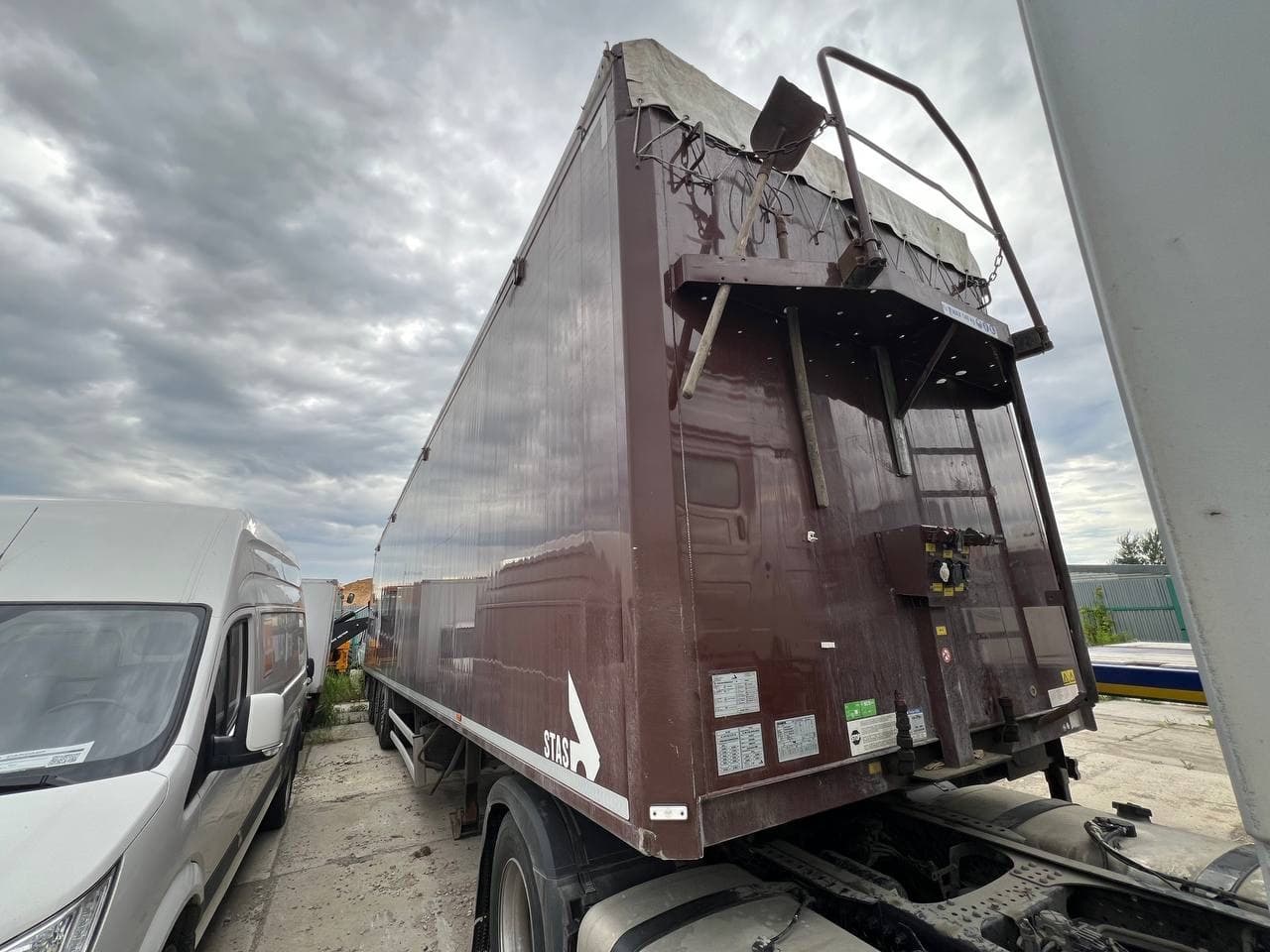 Stas S300ZX Полуприцеп со сдвижным полом - 2