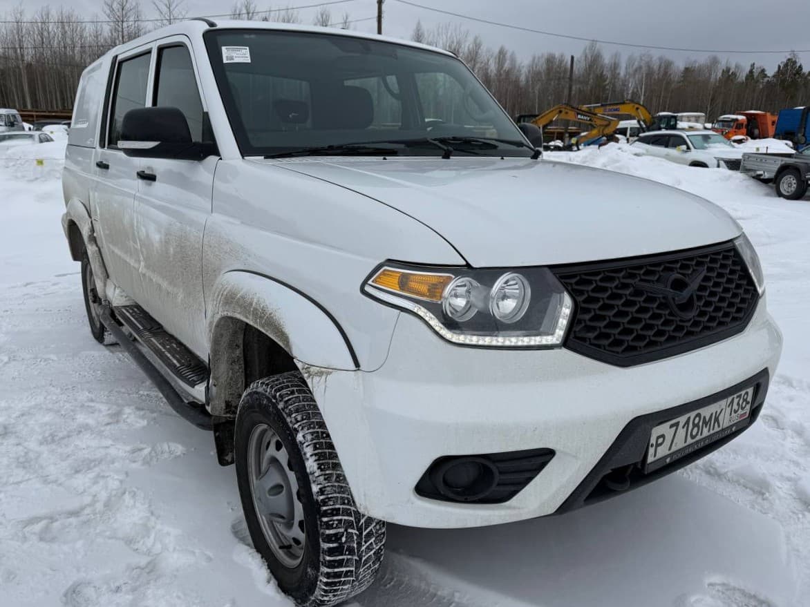 UAZ Pickup - 2
