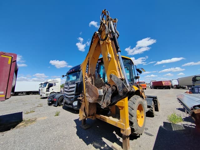 Sany BHL* Экскаватор-погрузчик - 4
