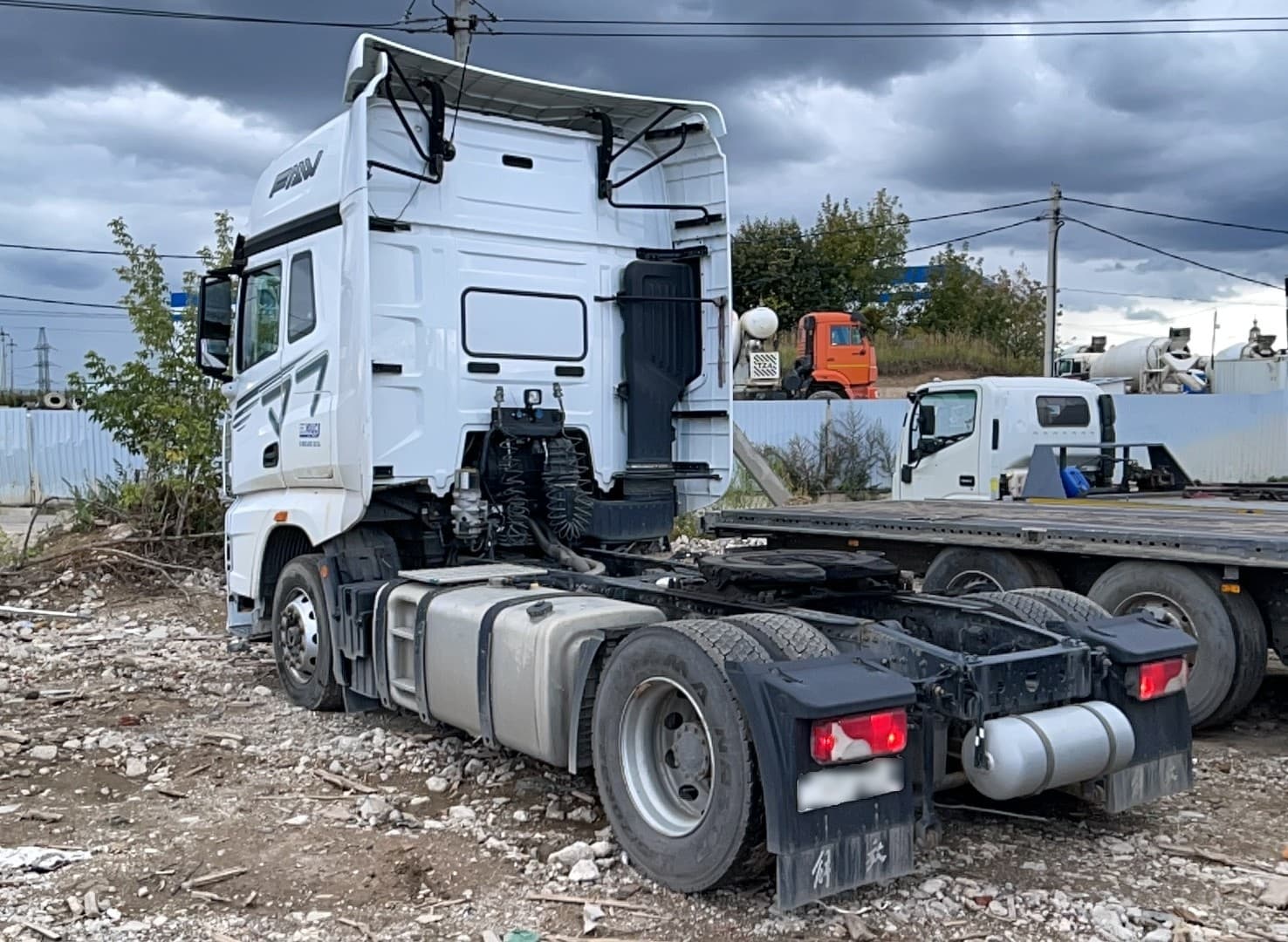 FAW J7 4x2 Седельный тягач - 4