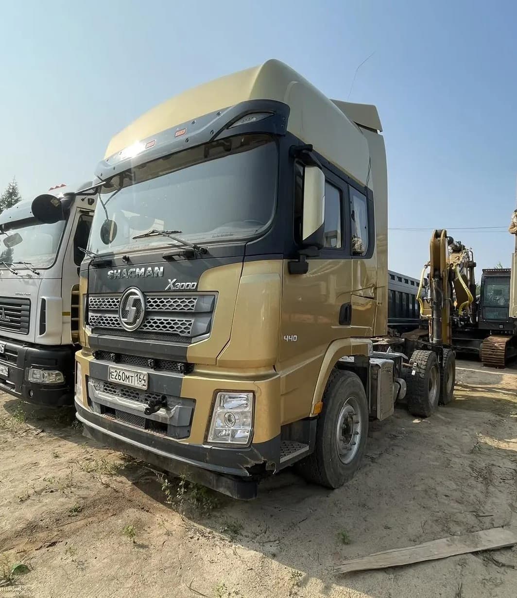 Shacman (Shaanxi) SX* 6x4 Седельный тягач - 1
