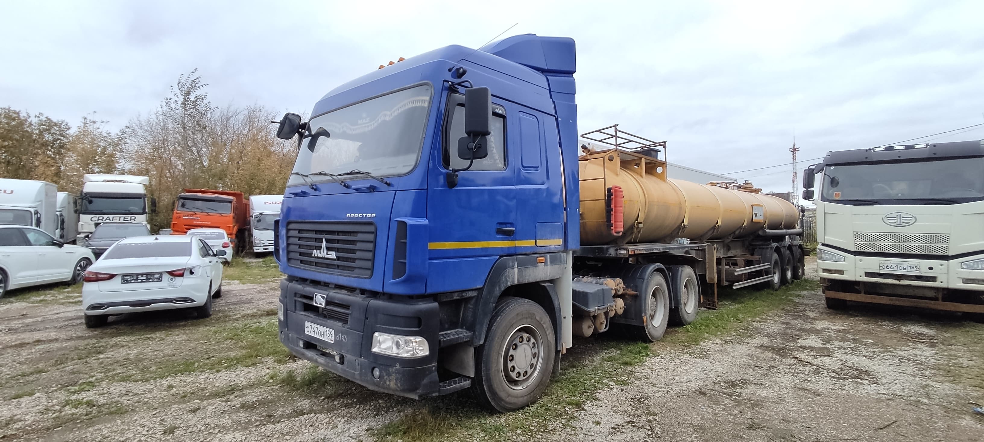 МАЗ 6430 6x4 Седельный тягач - 1